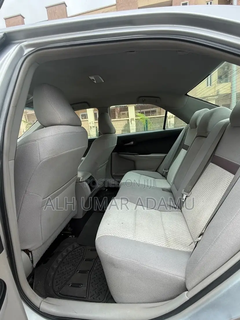 Toyota Camry 2014 Silver