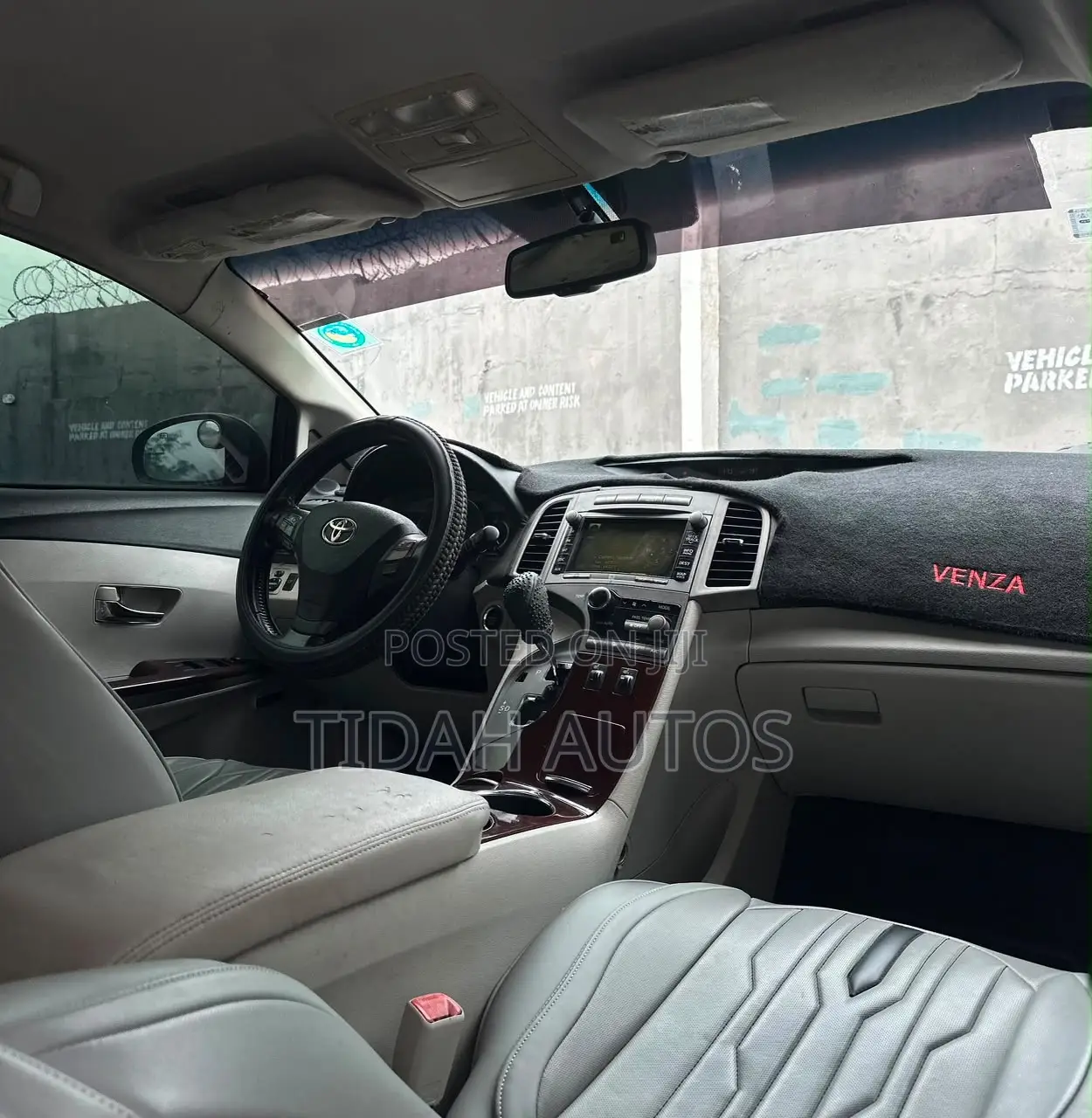 Toyota Venza XLE 2012 Gray