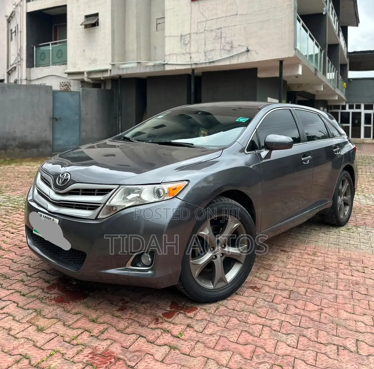 Toyota Venza XLE 2012 Gray