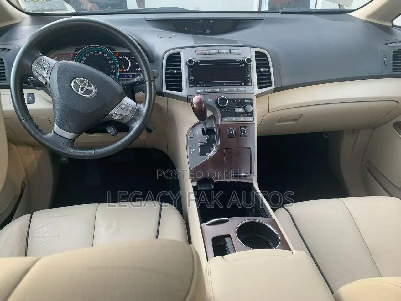 Toyota Venza AWD 2011 Brown