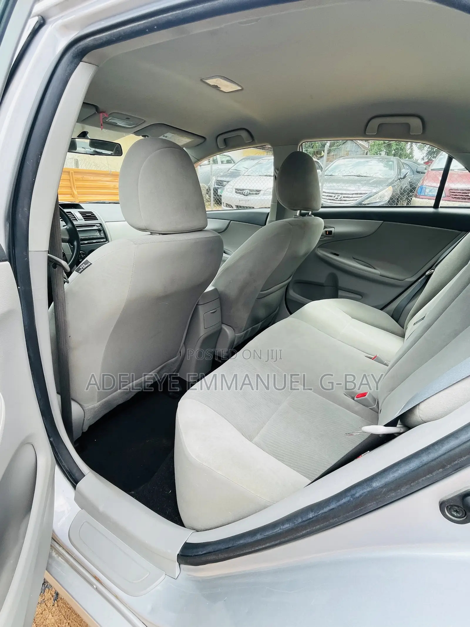 Toyota Corolla 2012 Silver