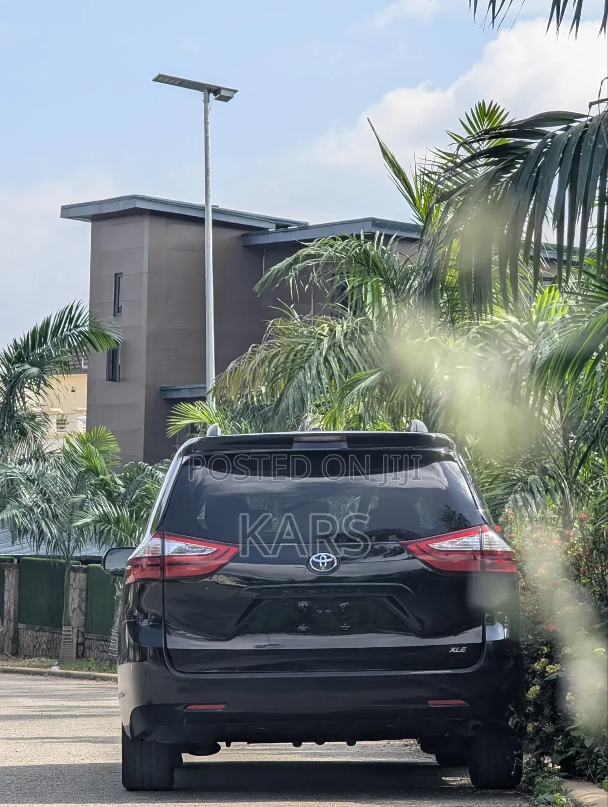 Toyota Sienna 2017 Black