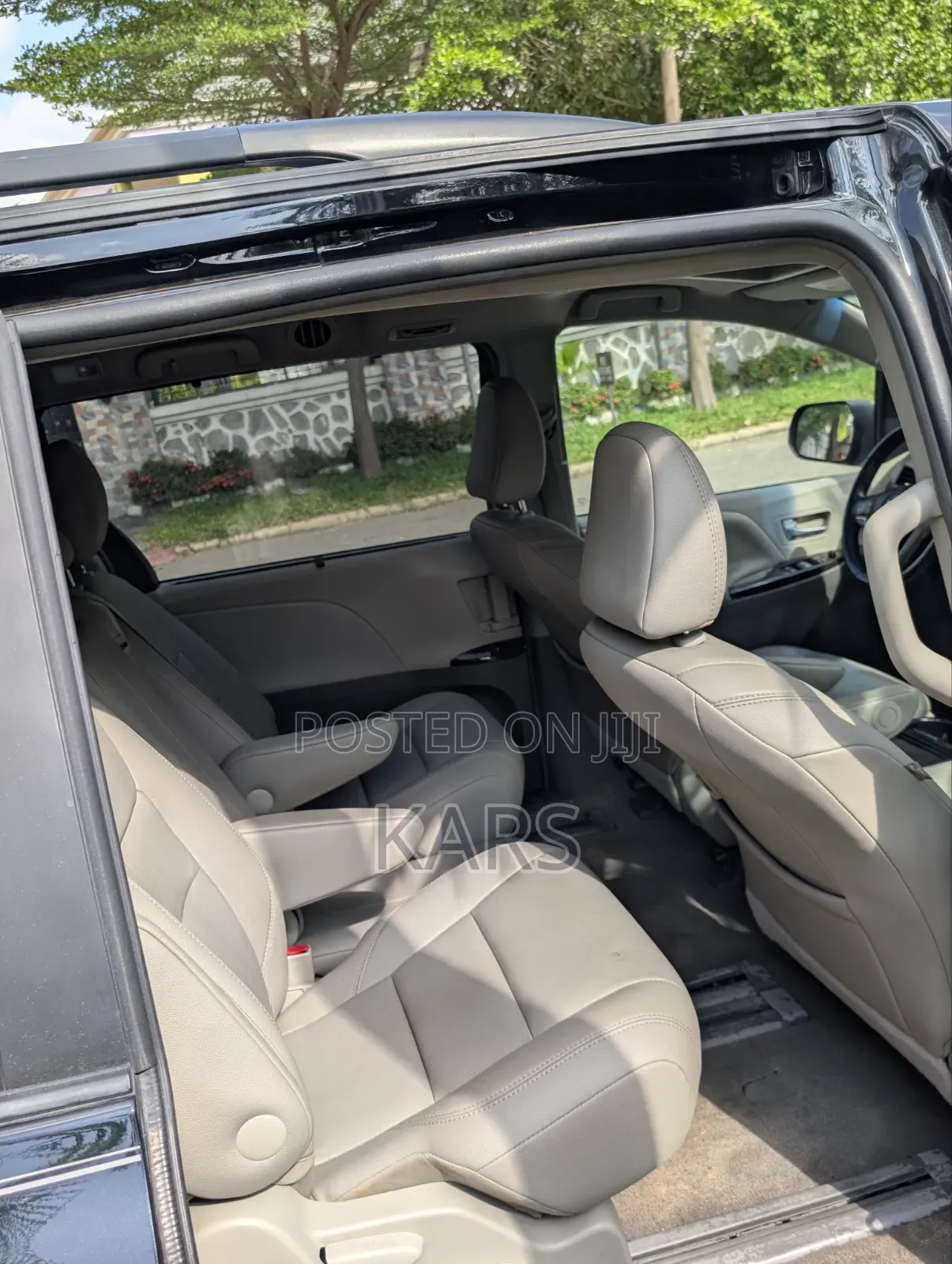 Toyota Sienna 2017 Black
