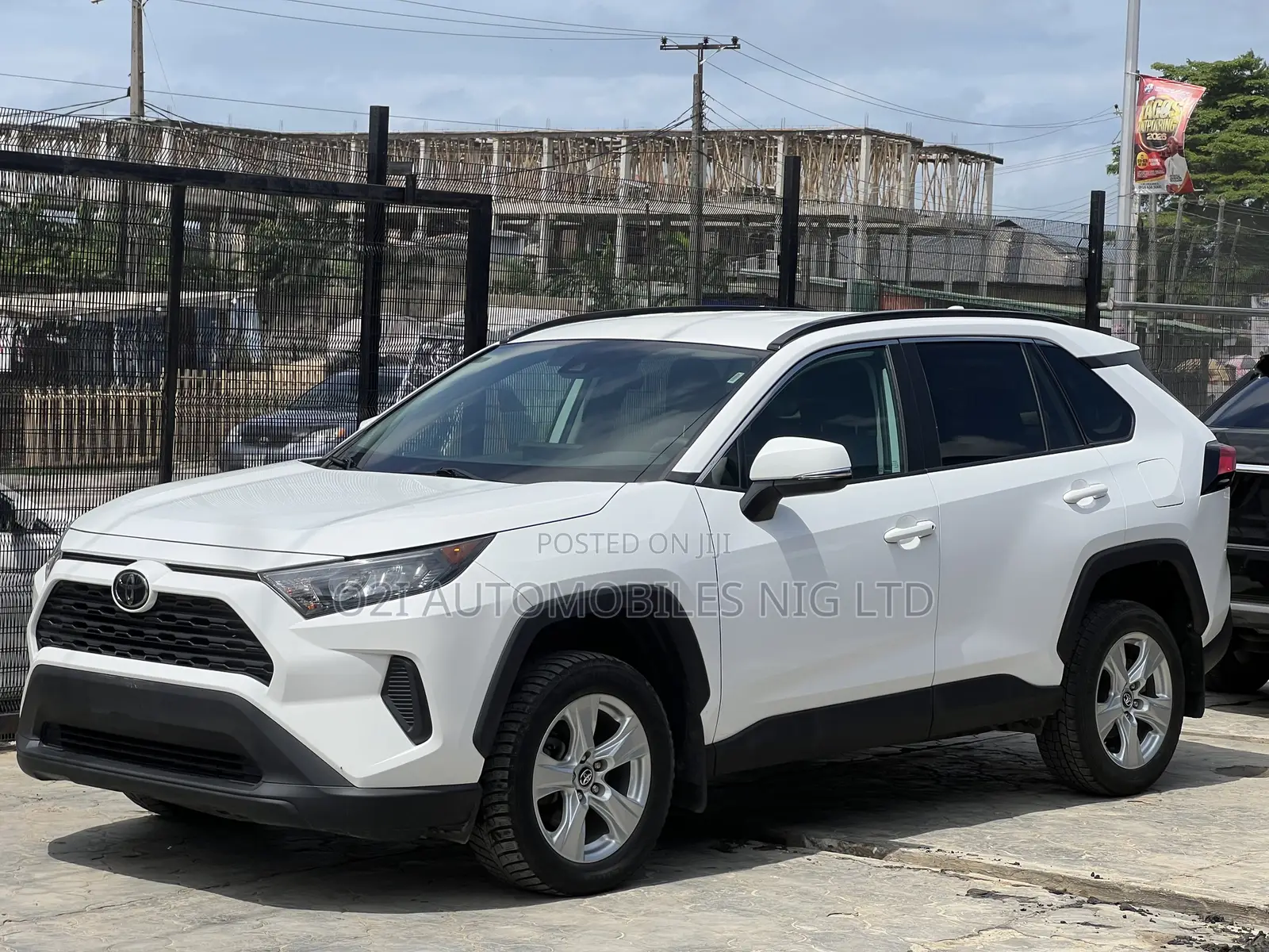 Toyota RAV4 2020 White