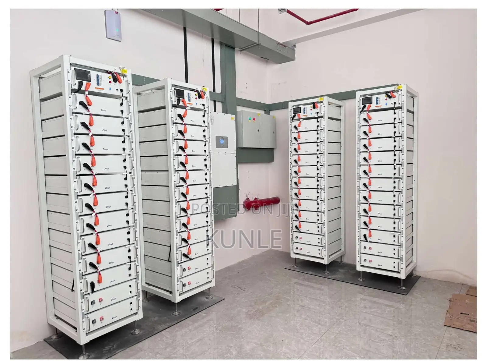 Deye High Voltage Lithium Battery Bos-G 5.12kwh 60kwh With Cluster