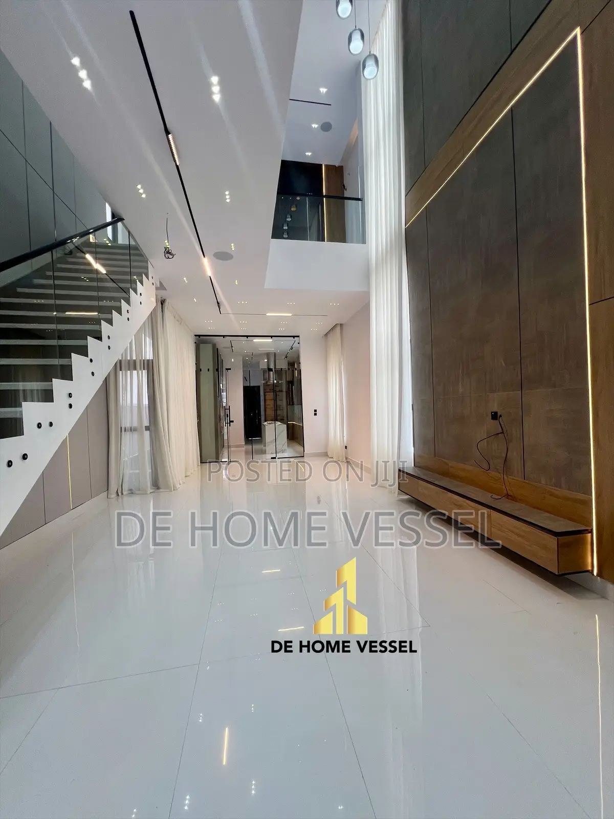 5bdrm Duplex in Ikate for sale