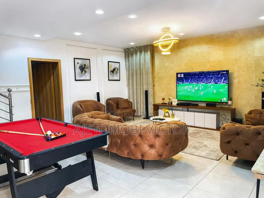 3bedroom Apartment in Ikate