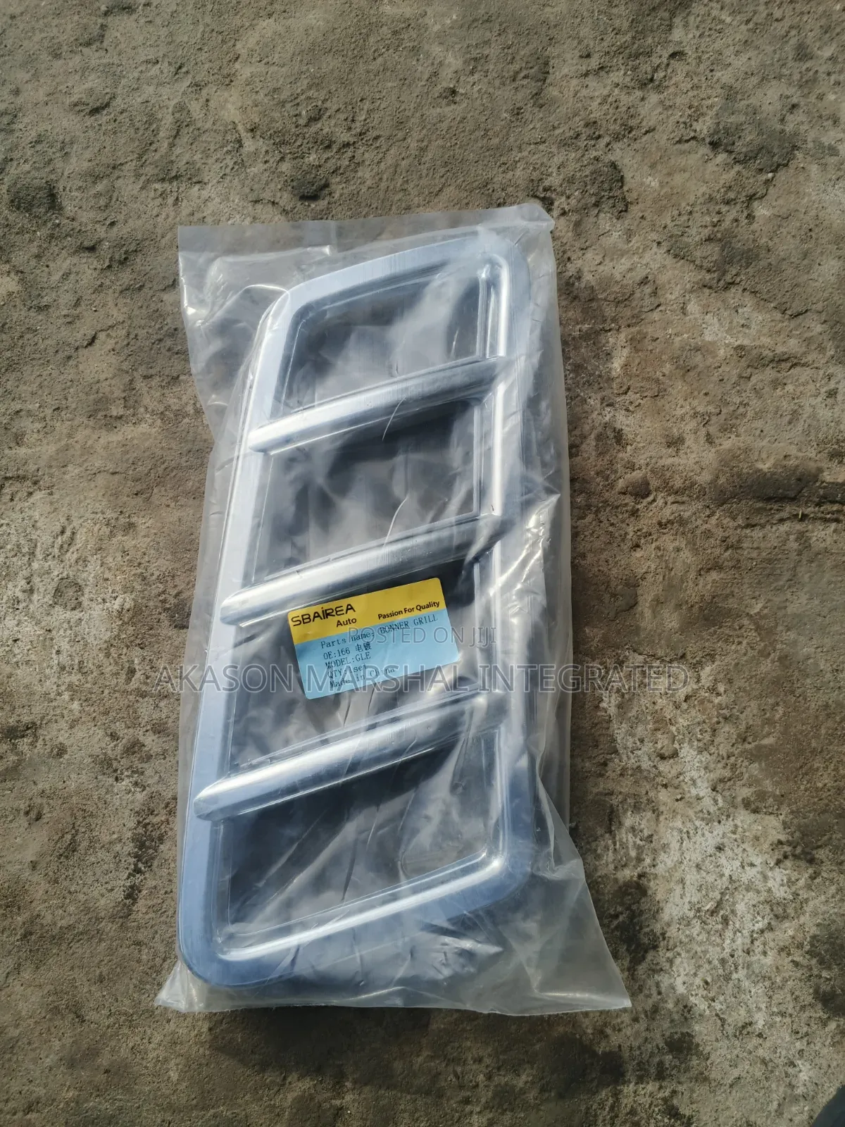 Bonnet Grille GLE 350
