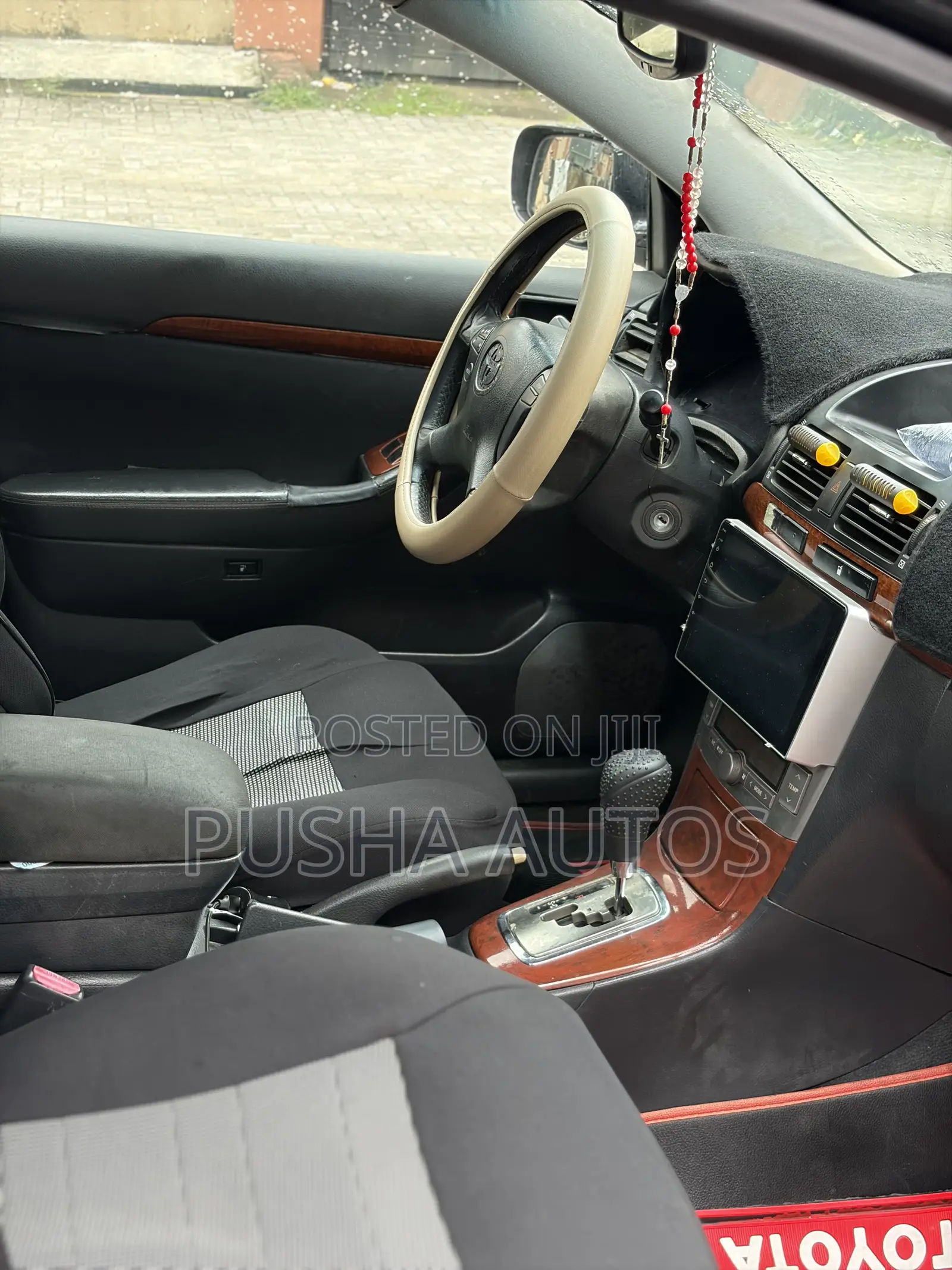 Toyota Avensis 2008 Gray