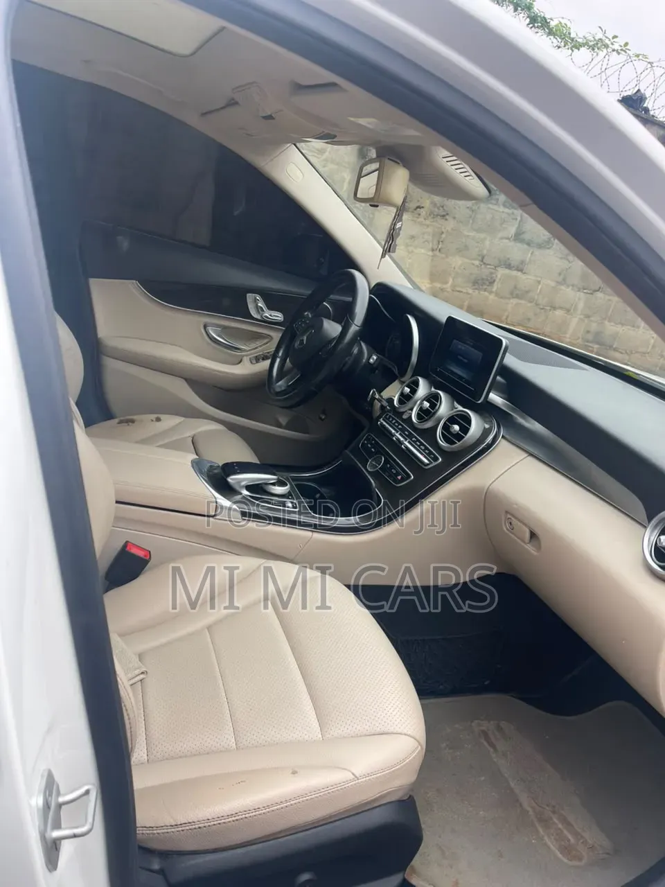 Mercedes-Benz C300 2016 White