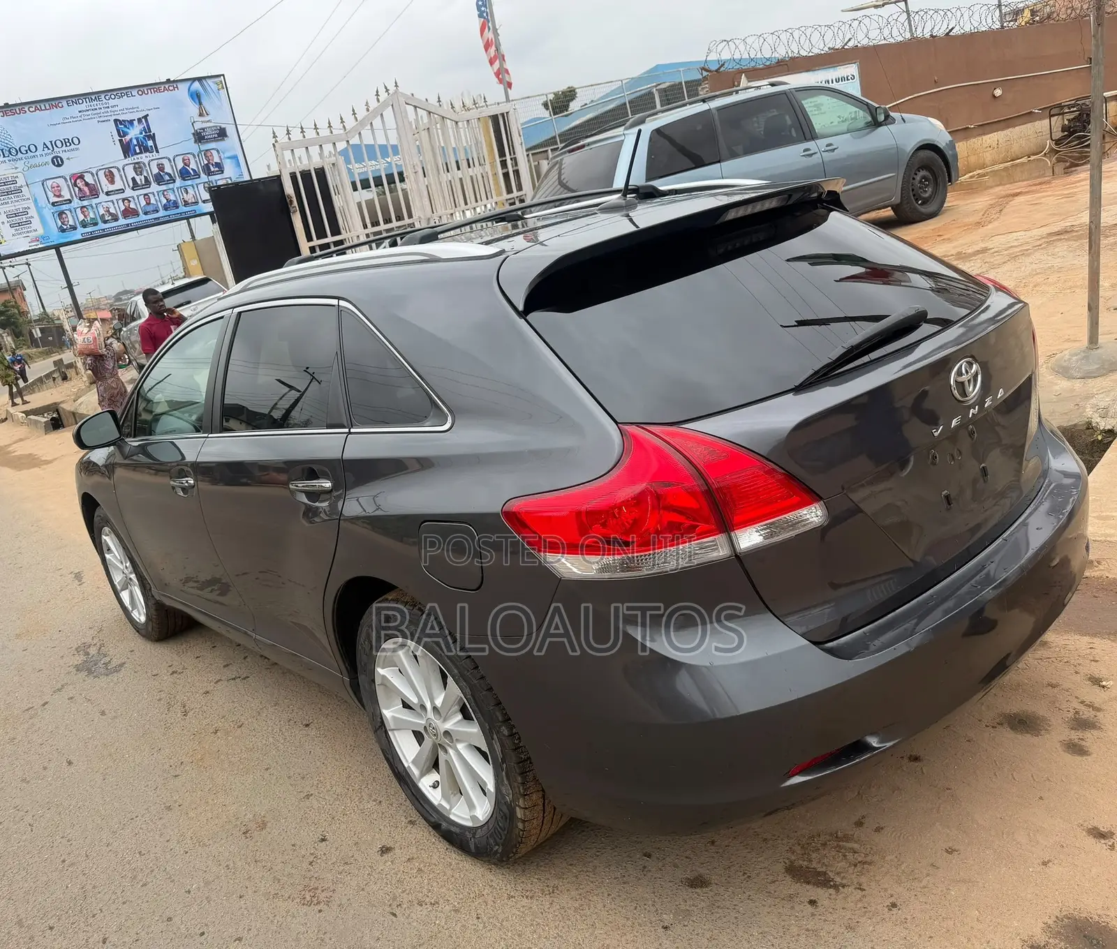 Toyota Venza AWD 2010 Gray