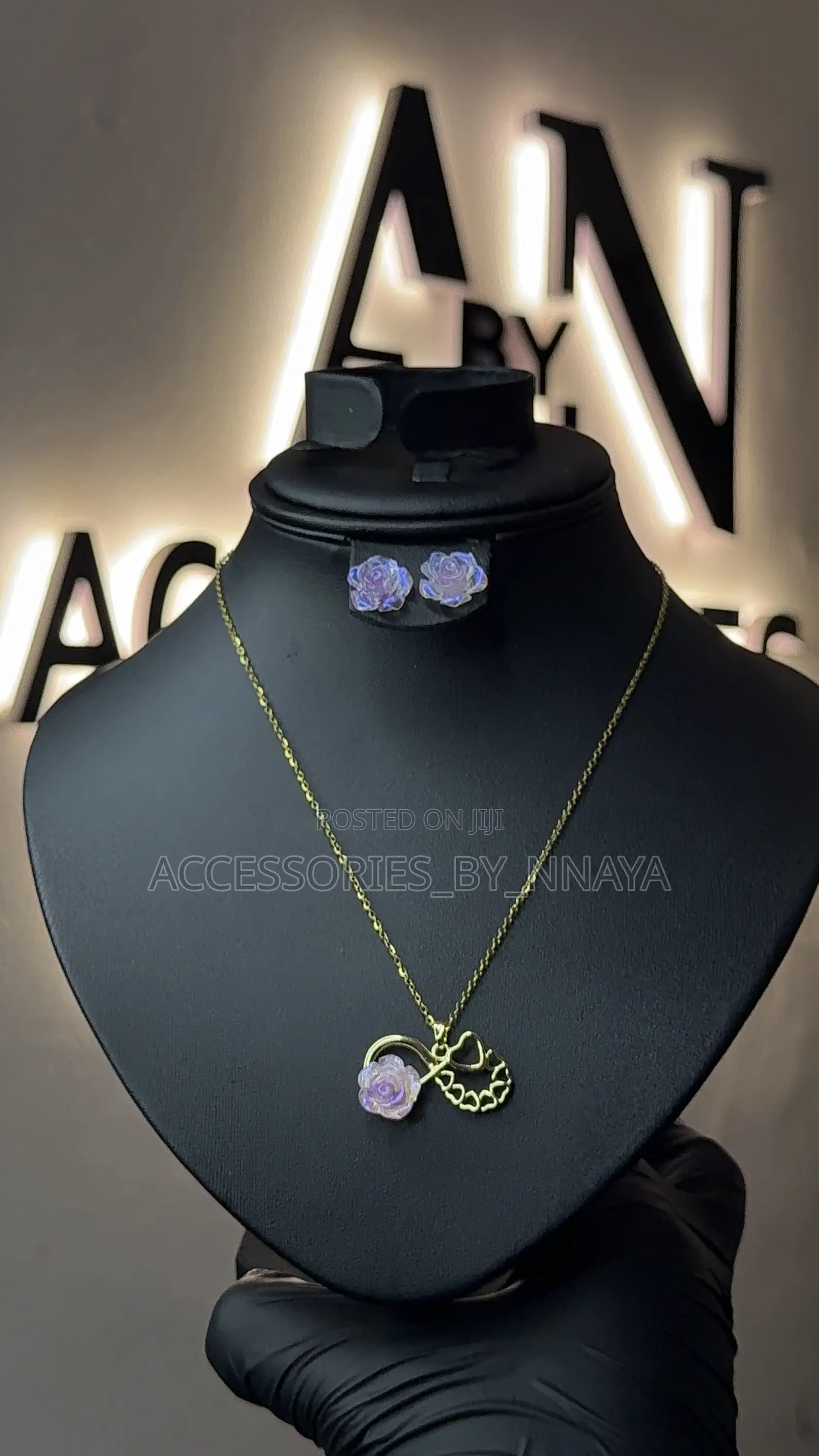 Gold Rose Infinity Jewelry Set