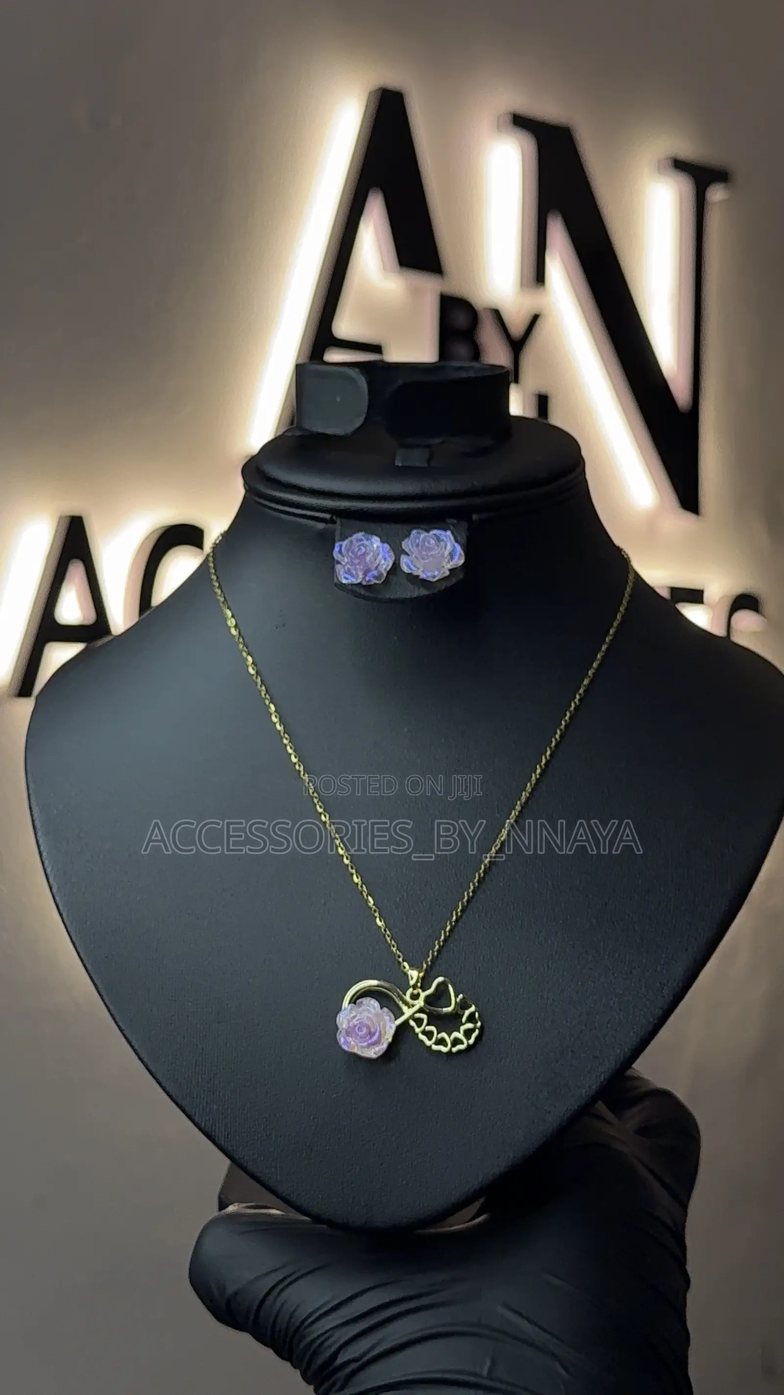 Gold Rose Infinity Jewelry Set