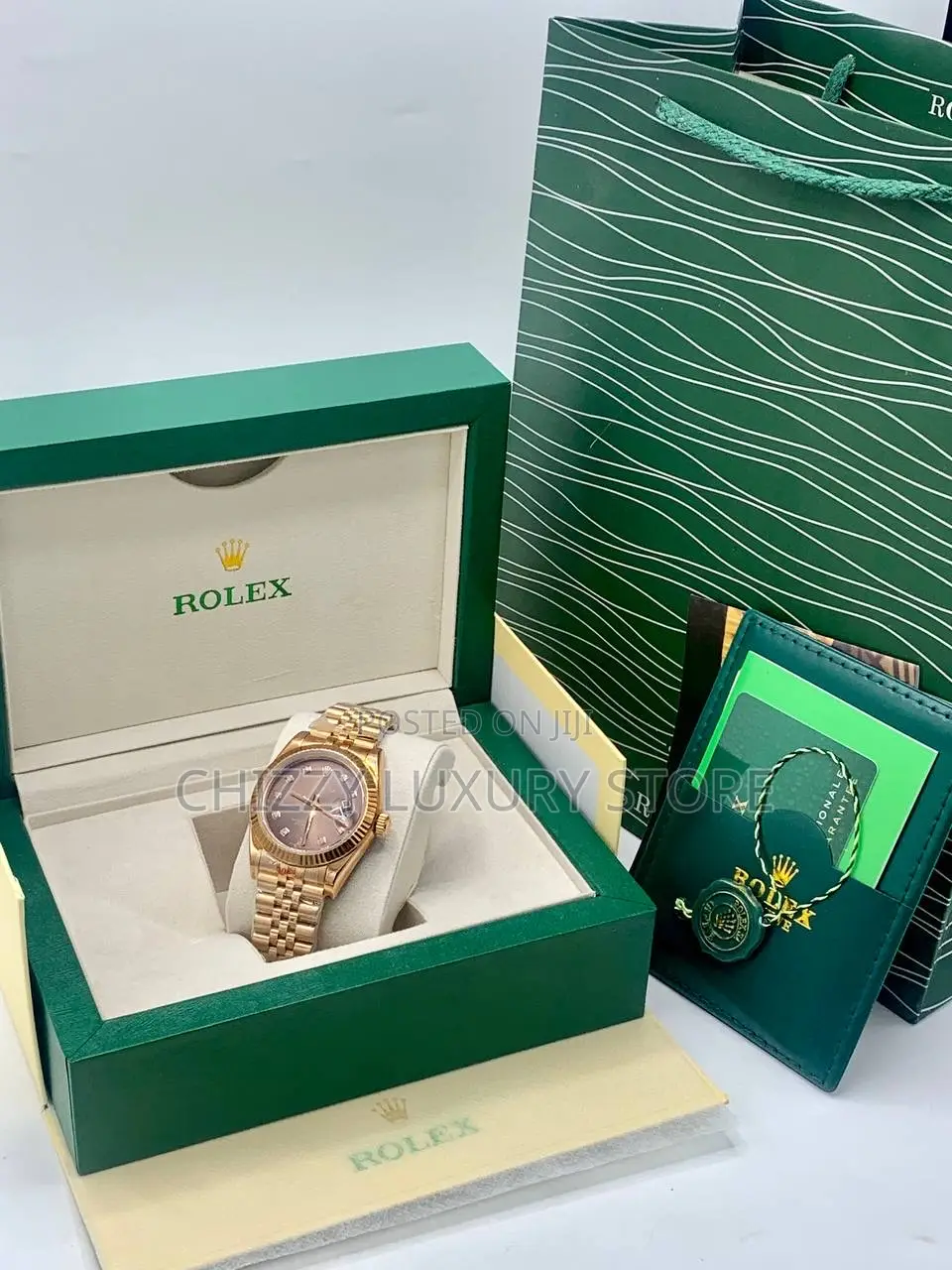 Rolex Quality Luxury Couples Chain Strap Wristwatch Together