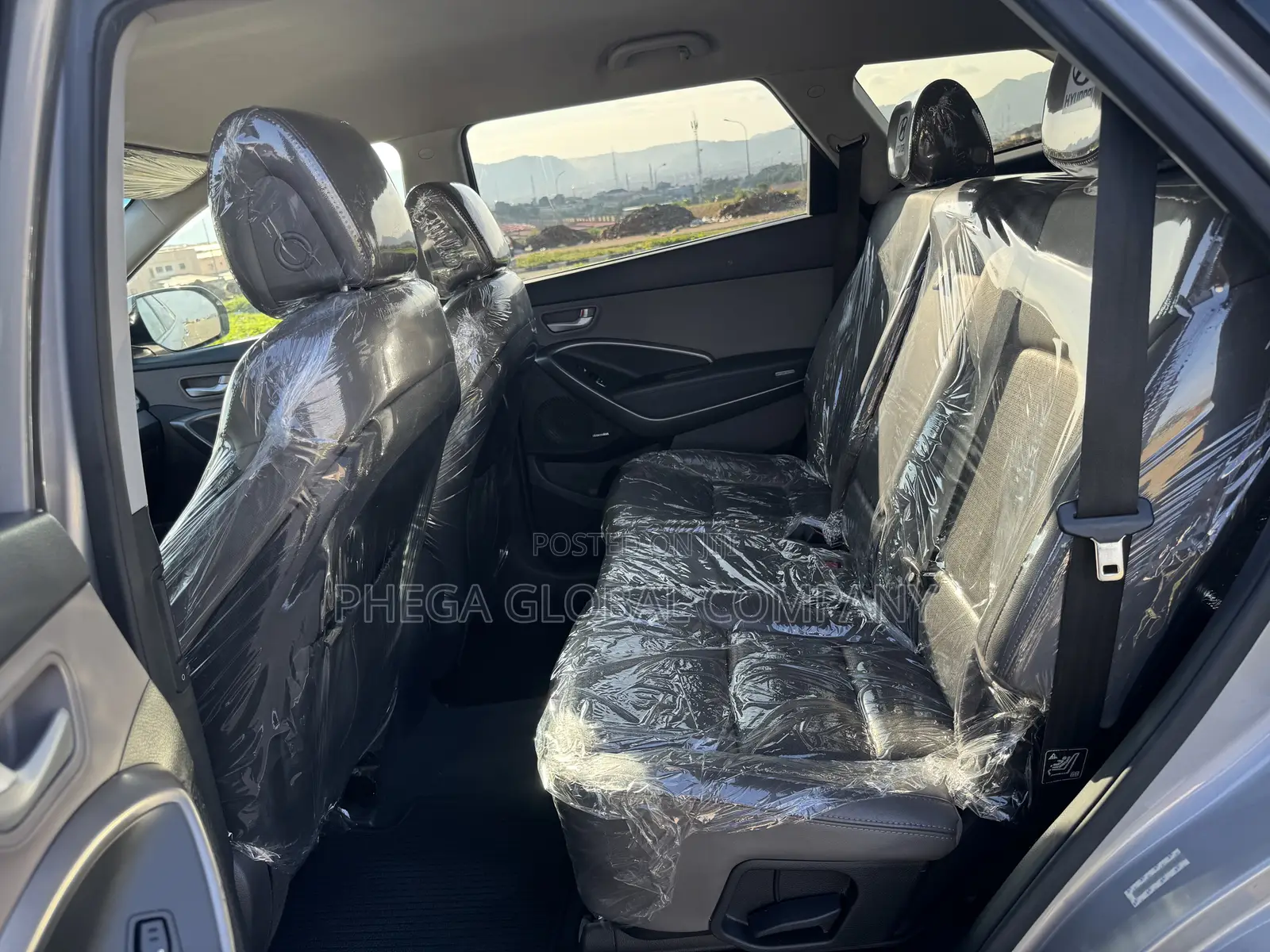 Hyundai Santa Fe GLS 4dr SUV AWD (3.3L 6cyl 6A) 2015 Gray