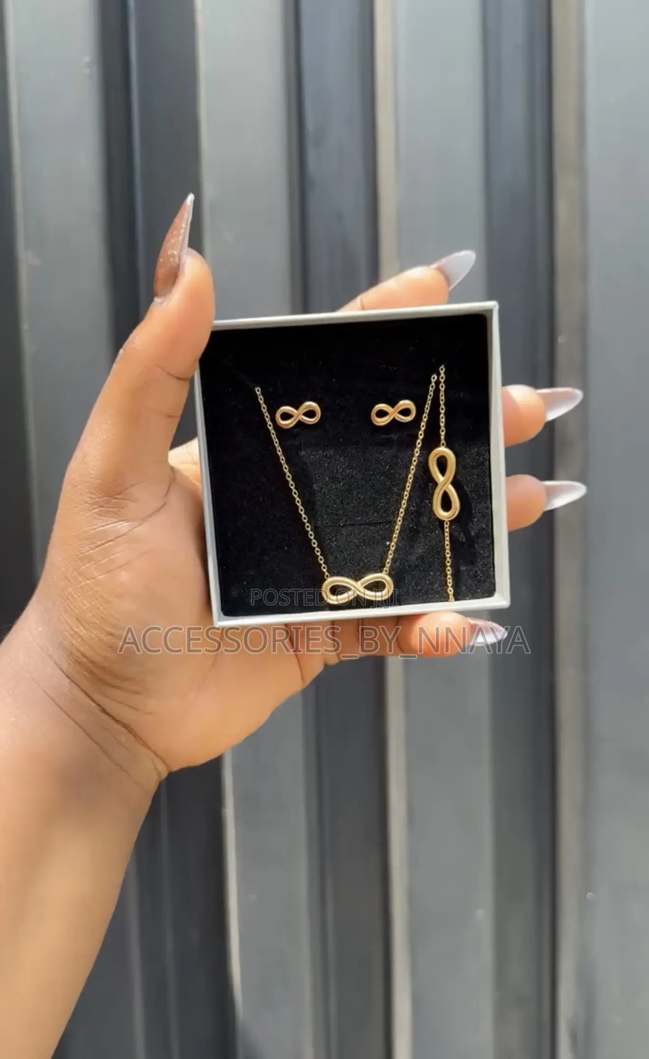 Gold Infinity Jewelry Set