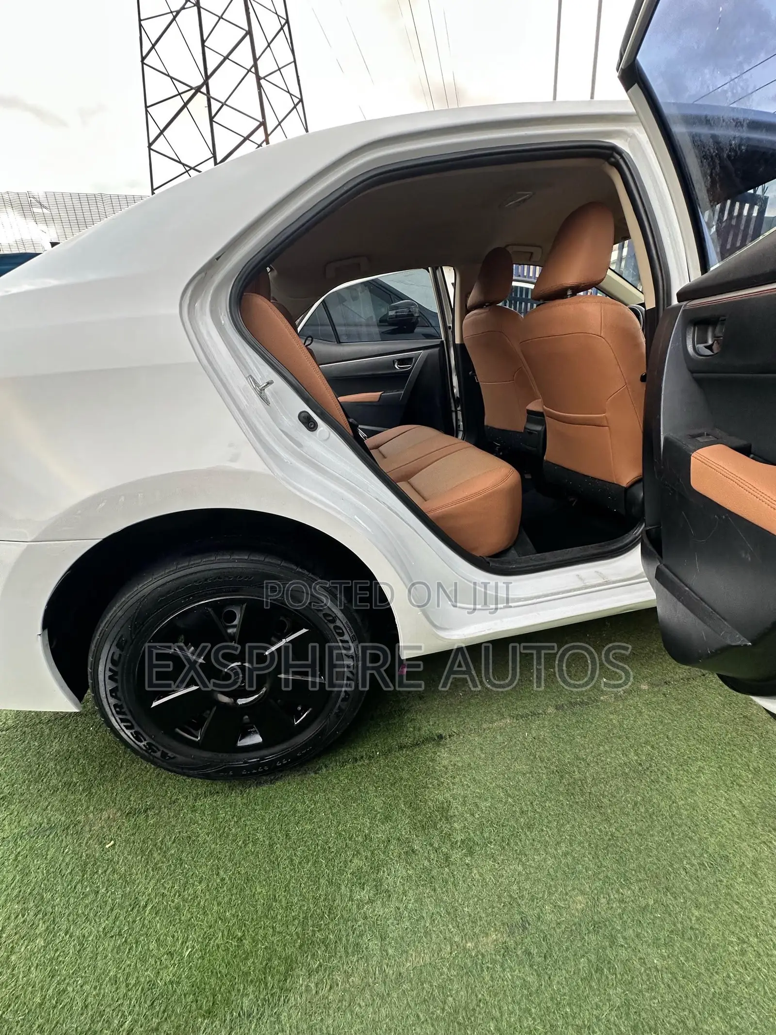 Toyota Corolla 2015 White