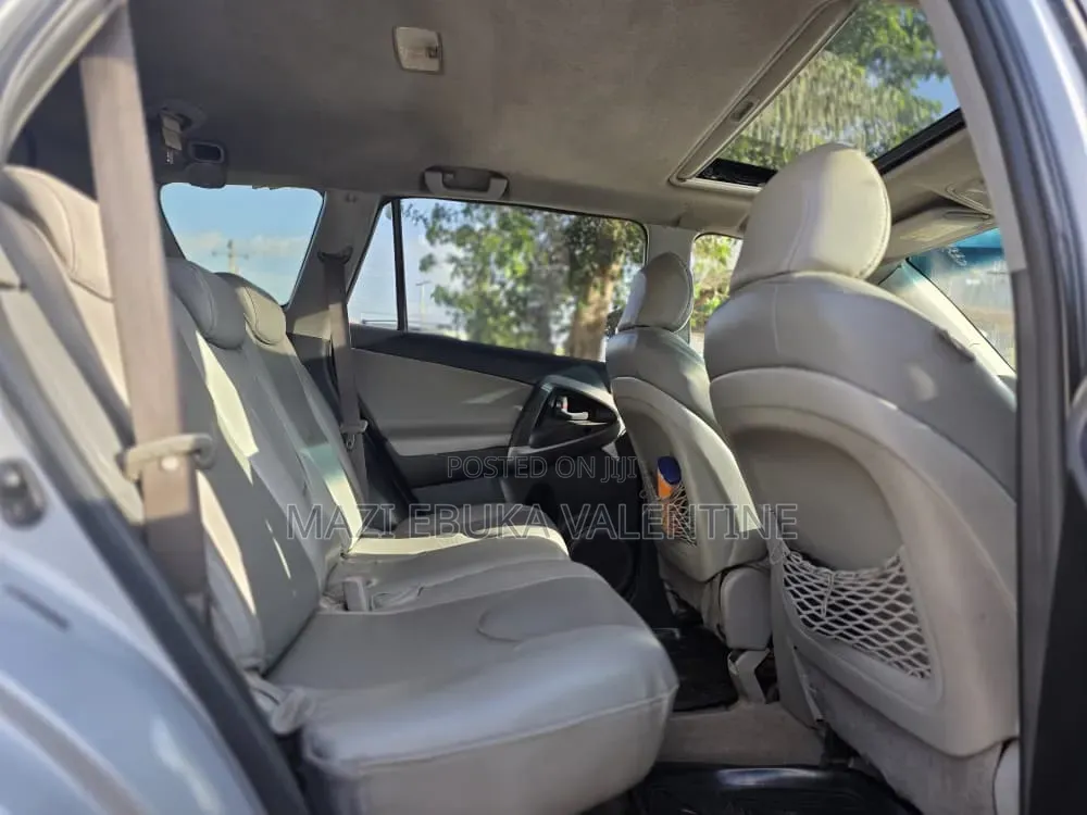 Toyota RAV4 2008 Silver