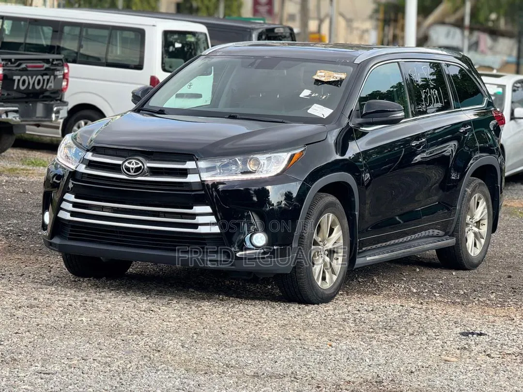 Toyota Highlander XLE V6 4x2 (3.5L 6cyl 6A) 2016 Black