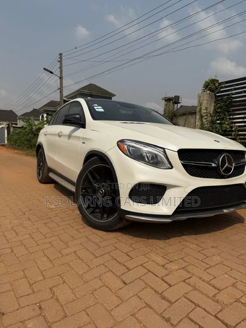 Mercedes-Benz GLE-Class 2016 White