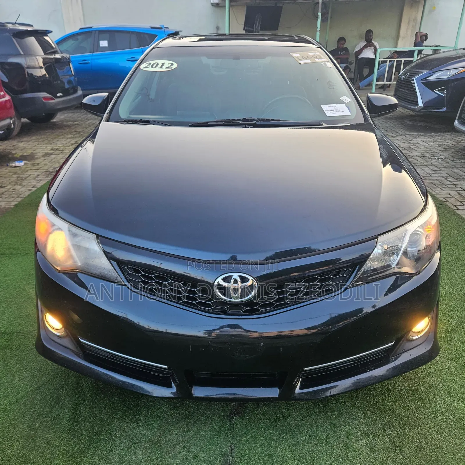 Toyota Camry SE V6 4dr Sedan (3.5L 6cyl 6A) 2012 Gray