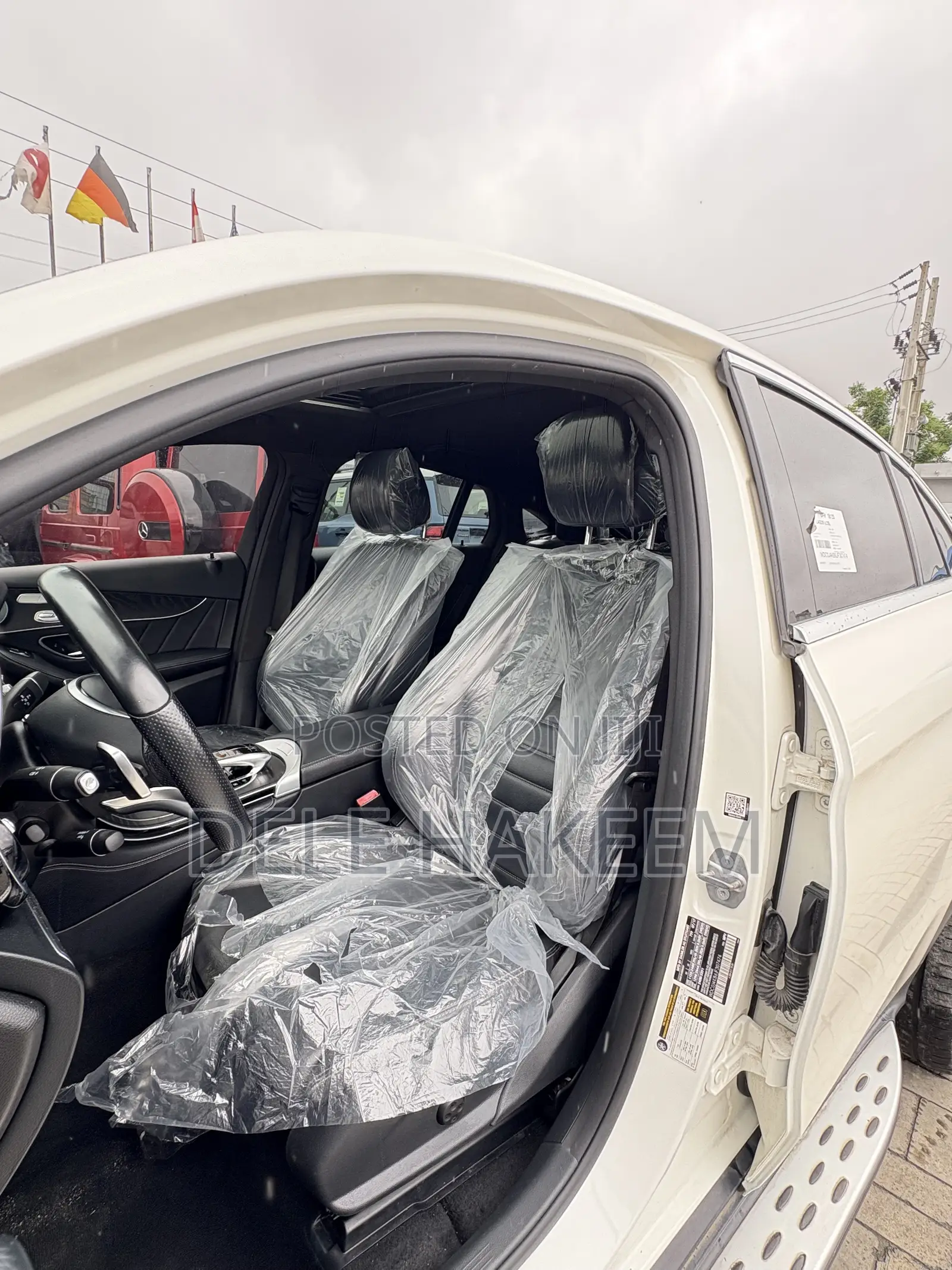 Mercedes-Benz GLC-Class 2017 White