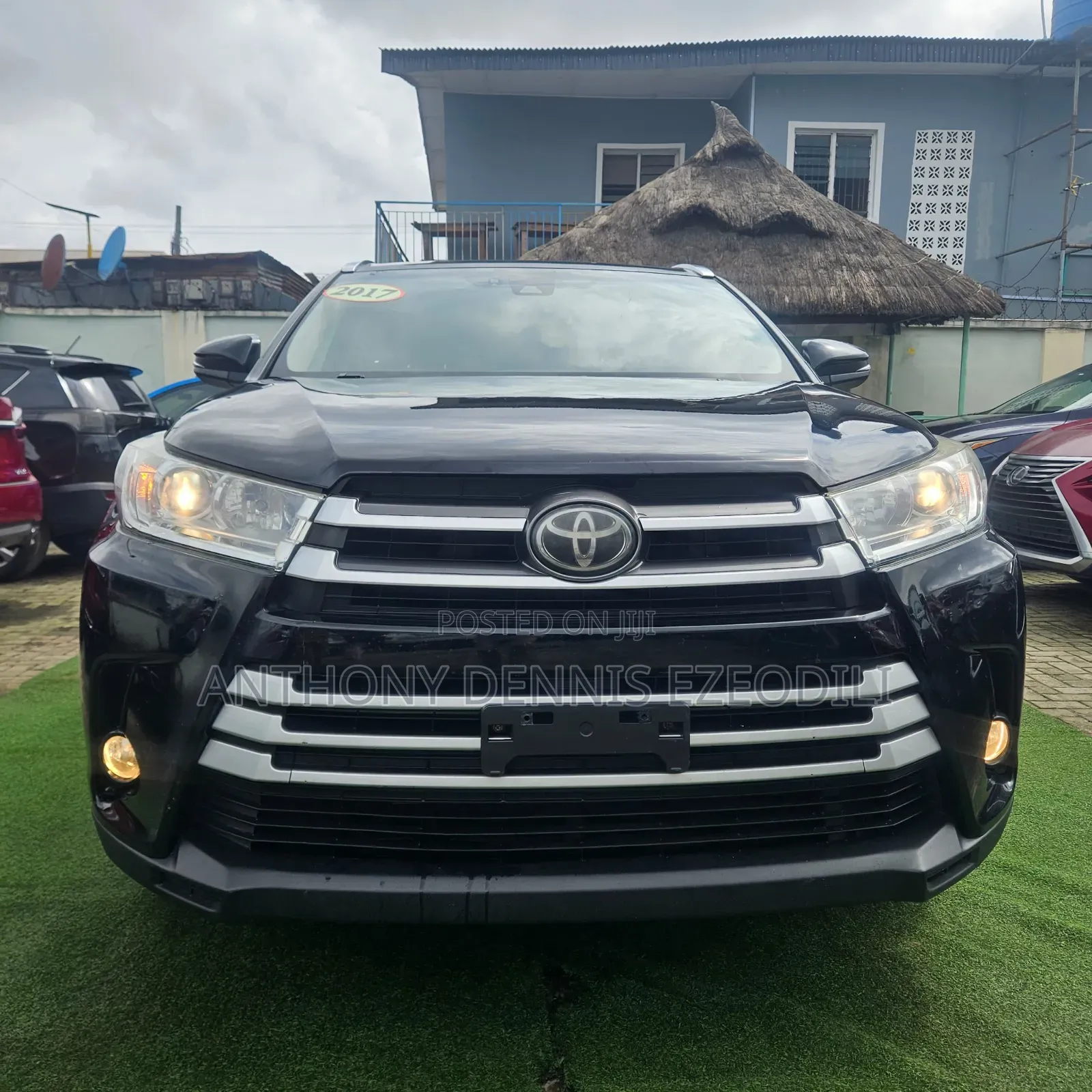 Toyota Highlander XLE 4x4 V6 (3.5L 6cyl 8A) 2017 Black