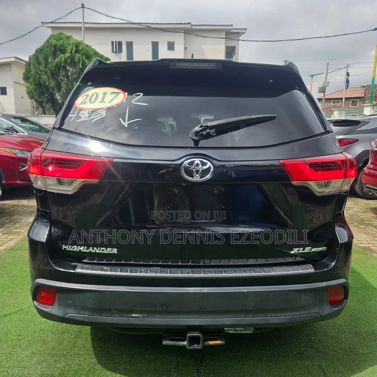 Toyota Highlander XLE 4x4 V6 (3.5L 6cyl 8A) 2017 Black