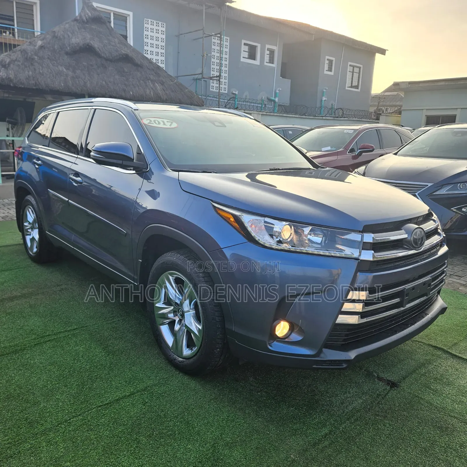 Toyota Highlander Limited 4x4 V6 (3.5L 6cyl 8A) 2017 Blue