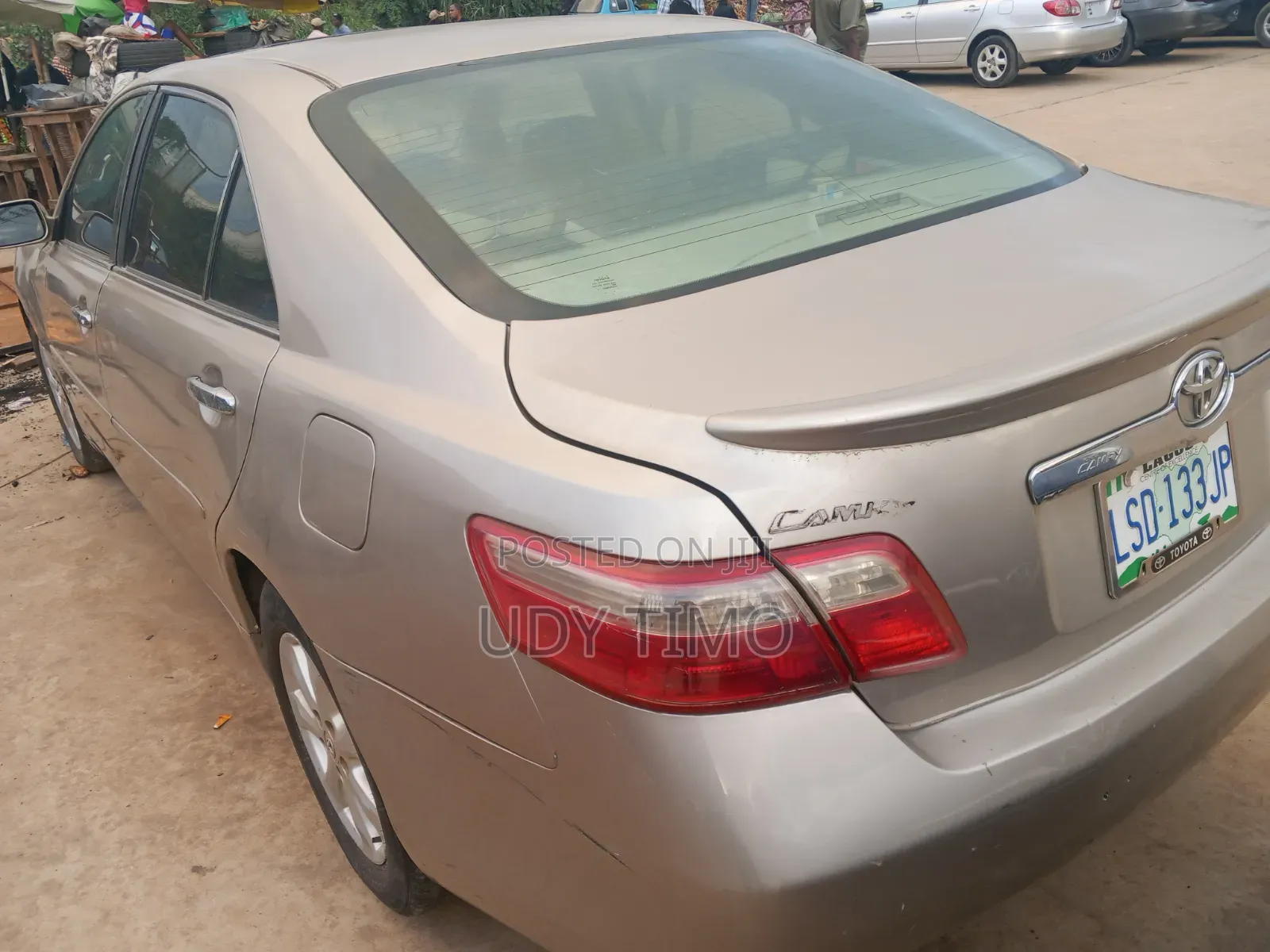 Toyota Camry 2009 Gold