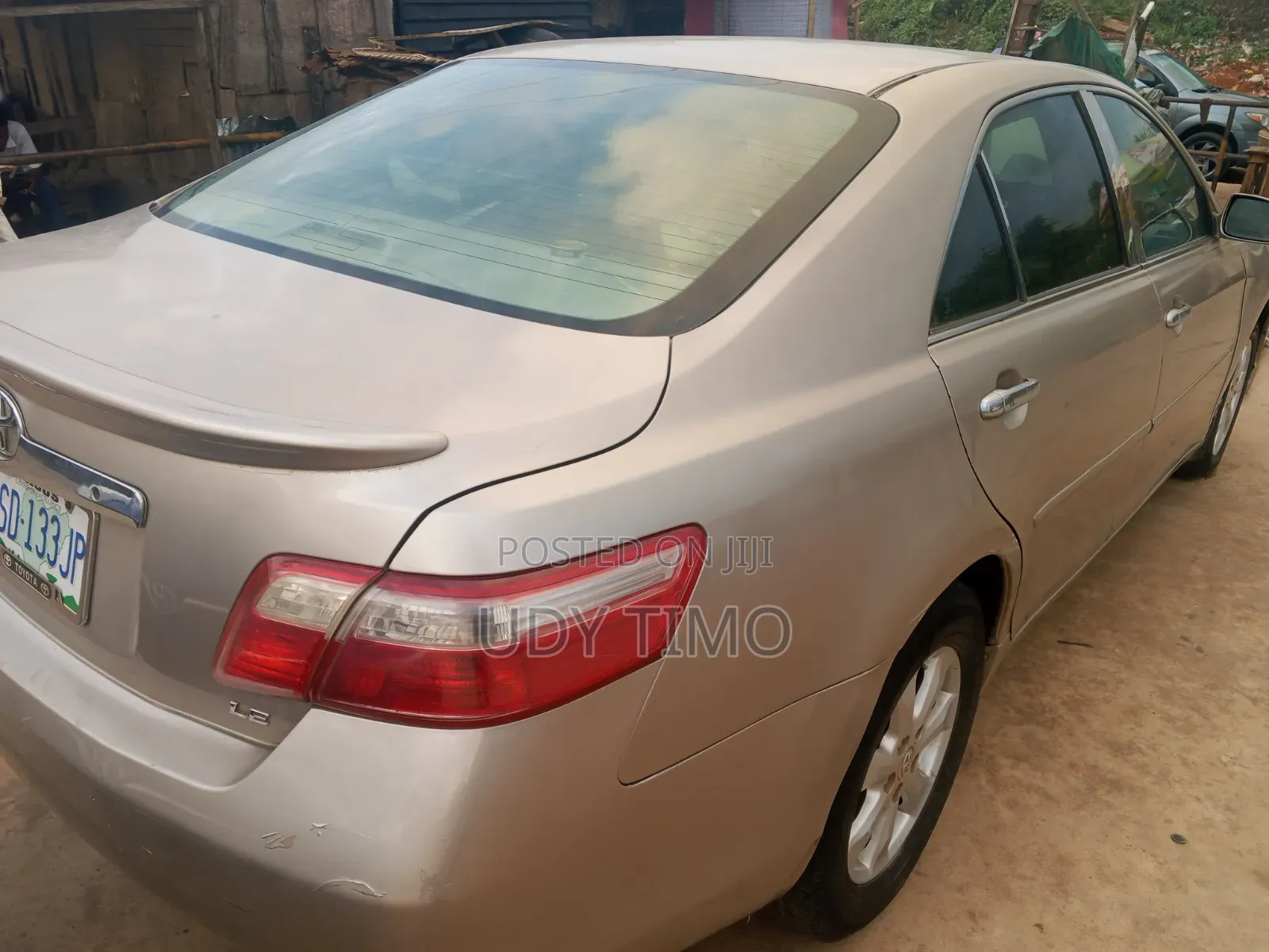 Toyota Camry 2009 Gold