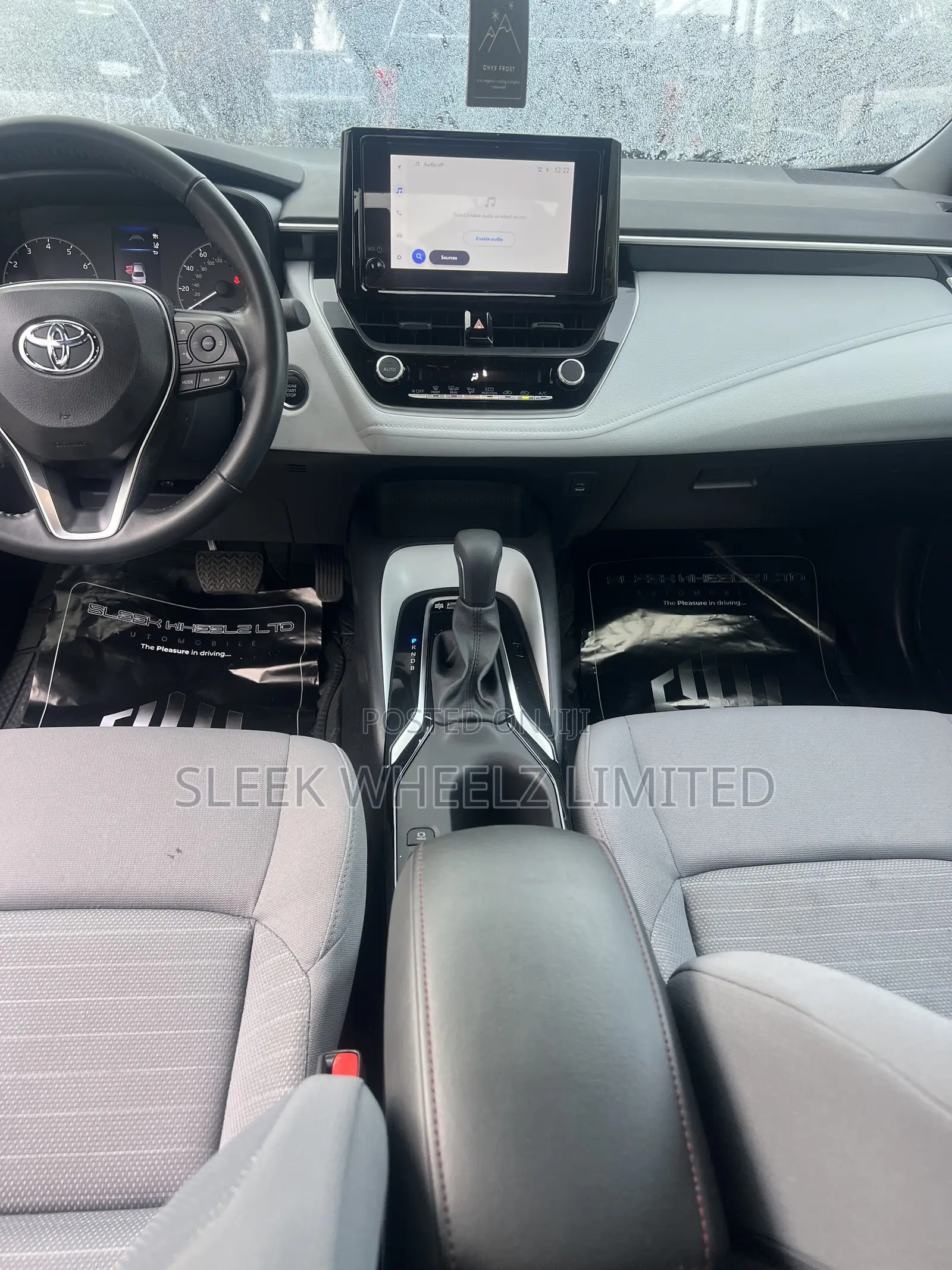 Toyota Corolla 2025 Gray
