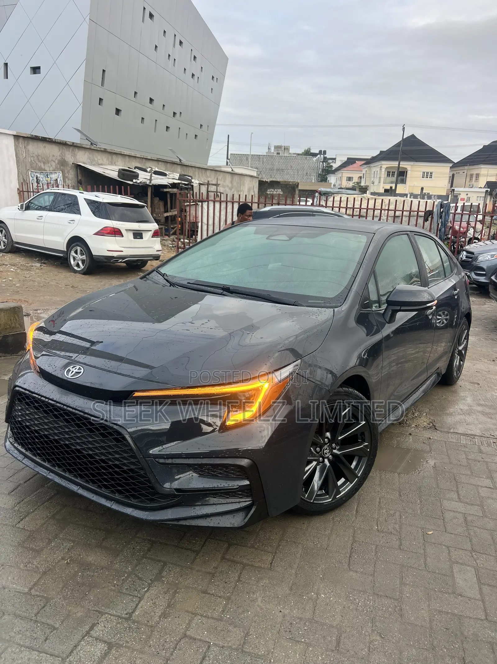 Toyota Corolla 2025 Gray