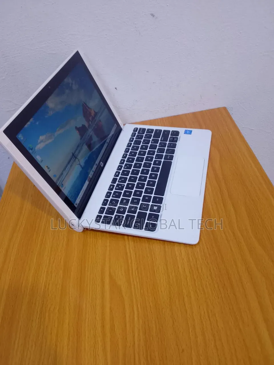 Laptop HP Pavilion X2 10 4GB Intel eMMC 32GB