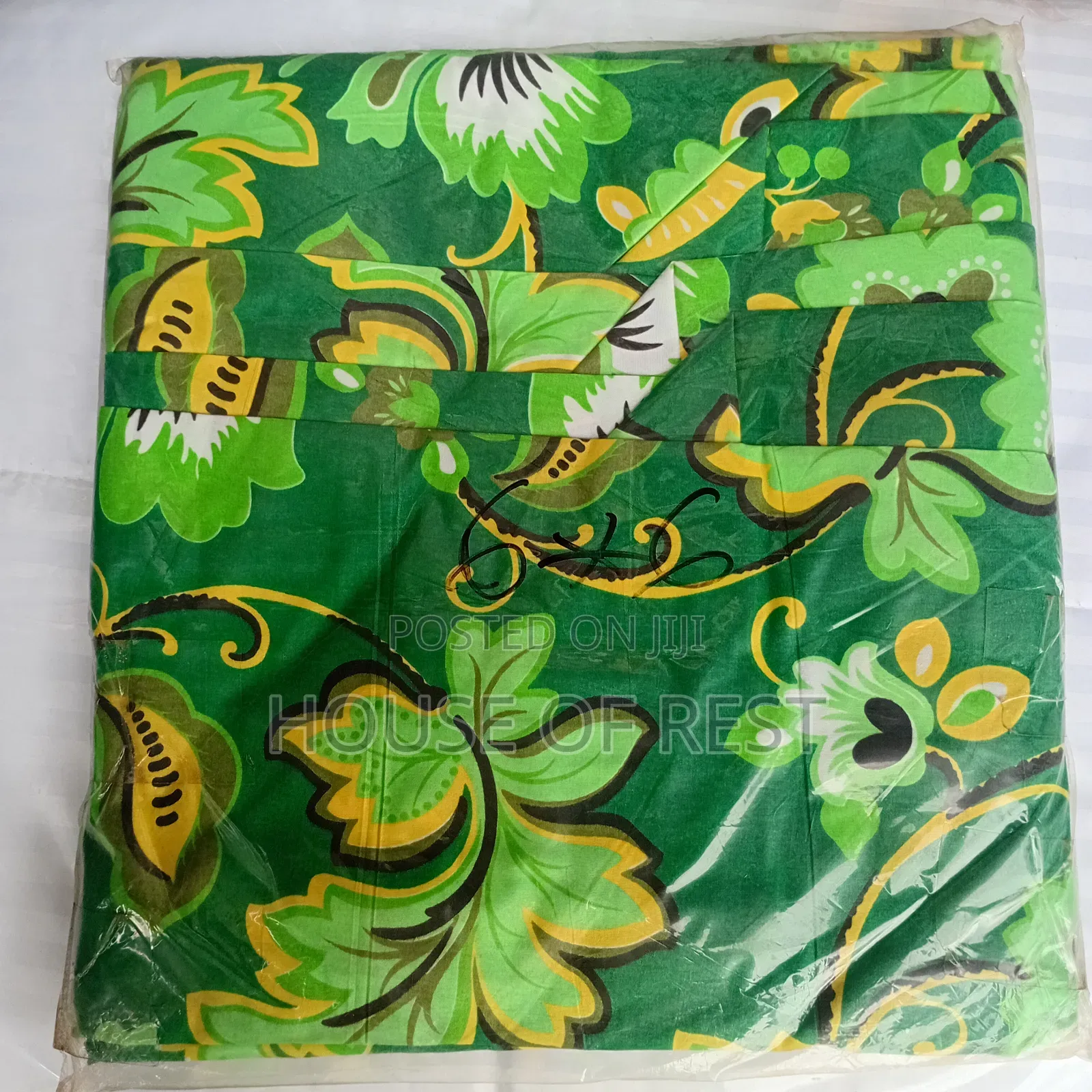 Beautiful 6 by 6 Bedsheet