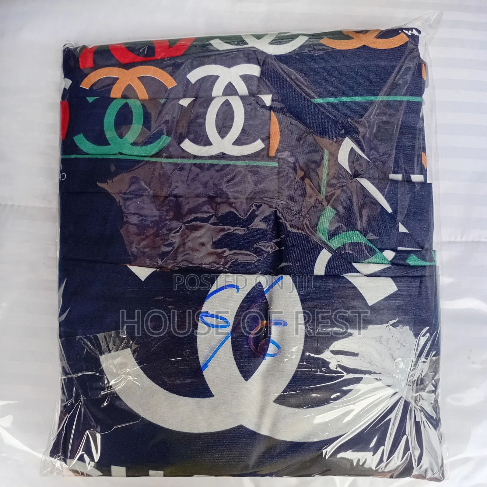 Beautiful 6 by 6 Bedsheet