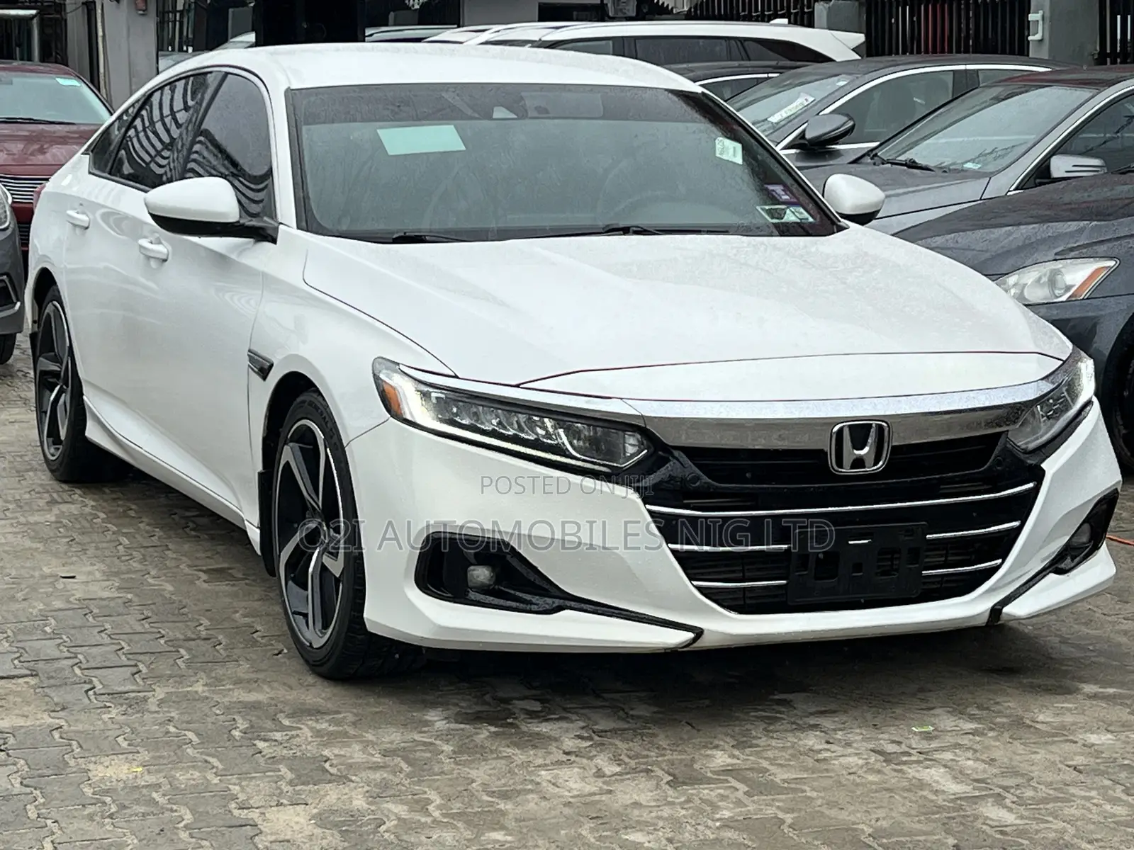 Honda Accord 2018 White