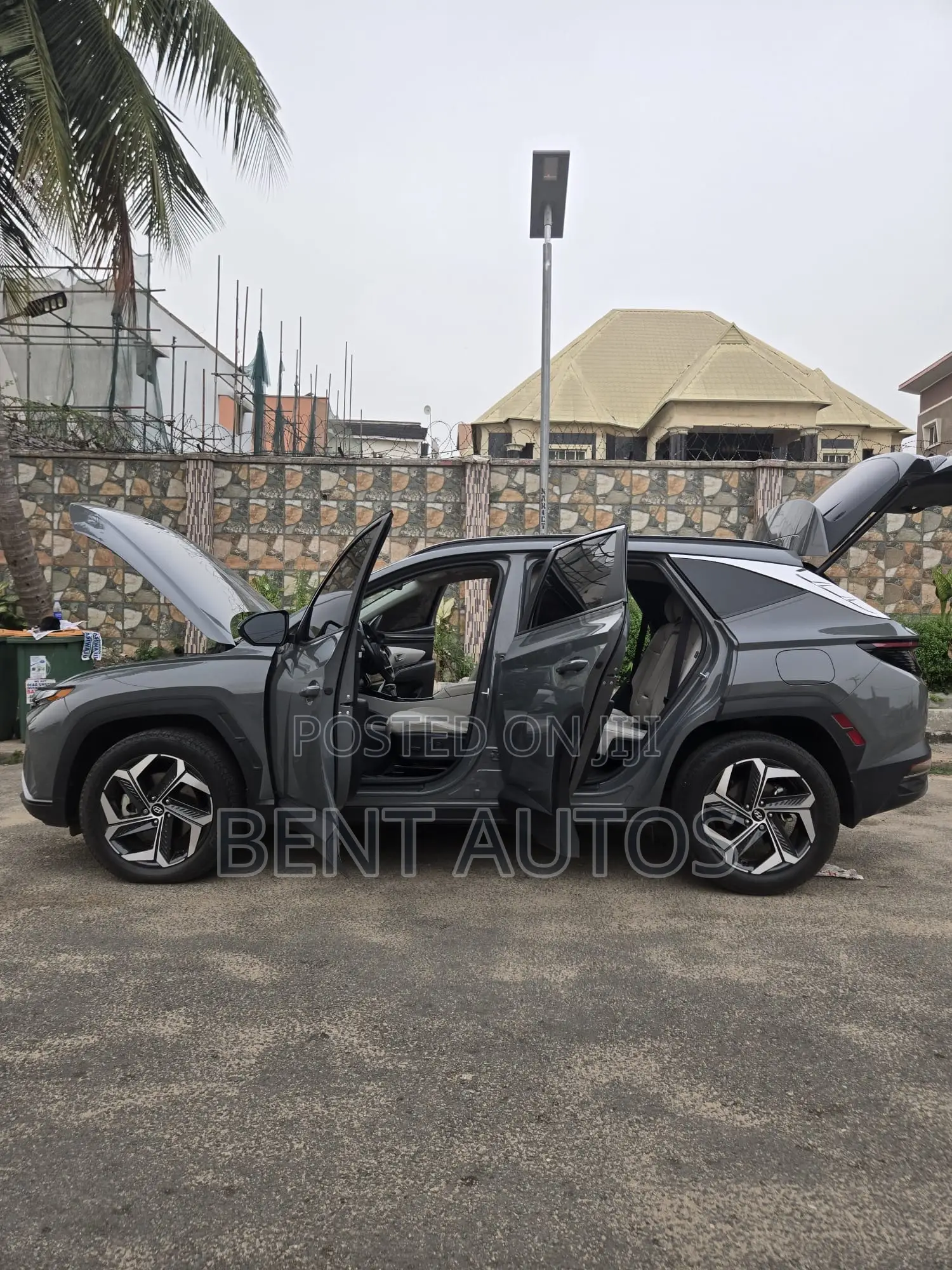 Hyundai Tucson 2024 Gray
