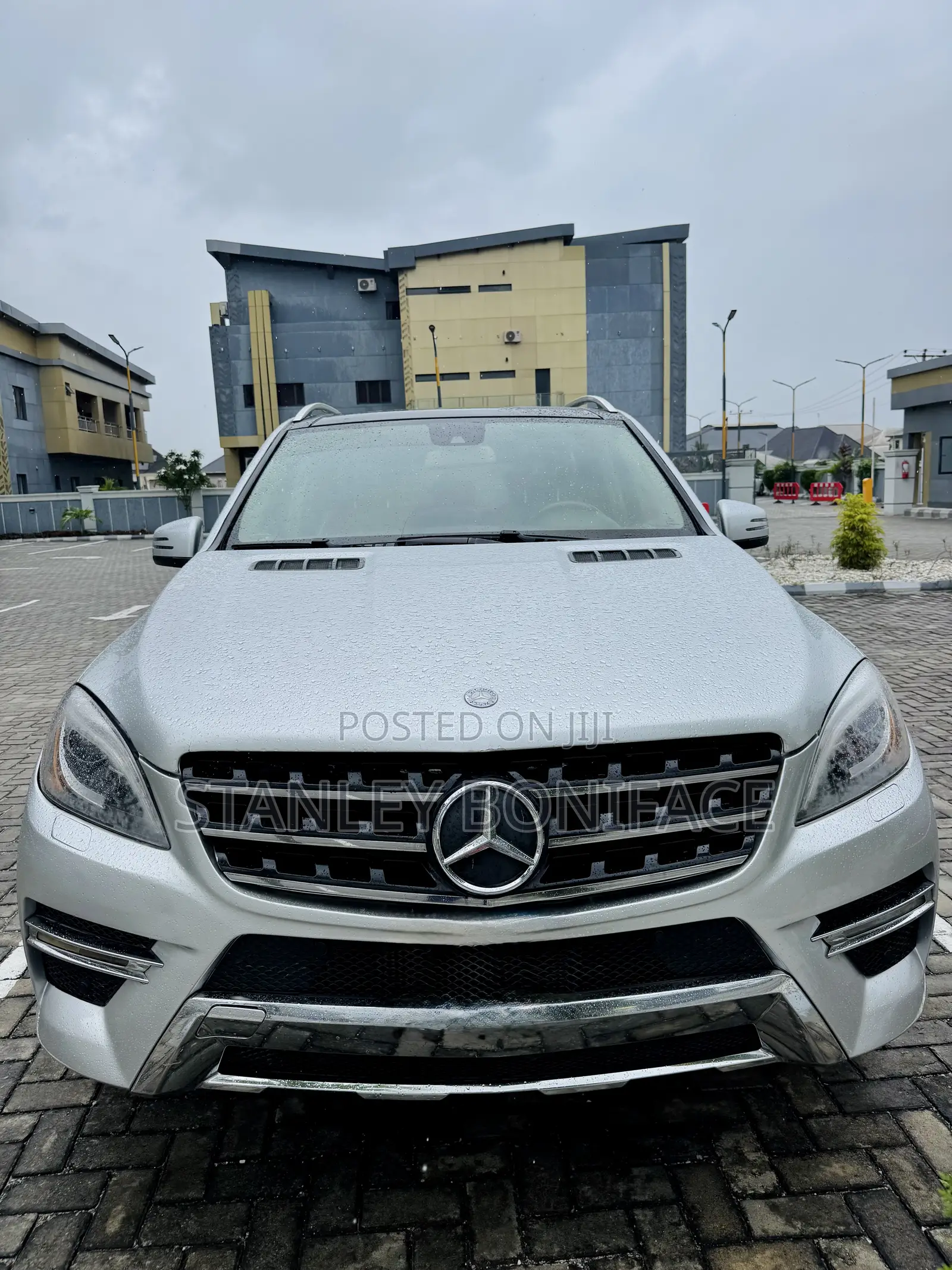 Mercedes-Benz M Class ML350 4MATIC 4dr SUV AWD (3.5L 6cyl 7A) 2014