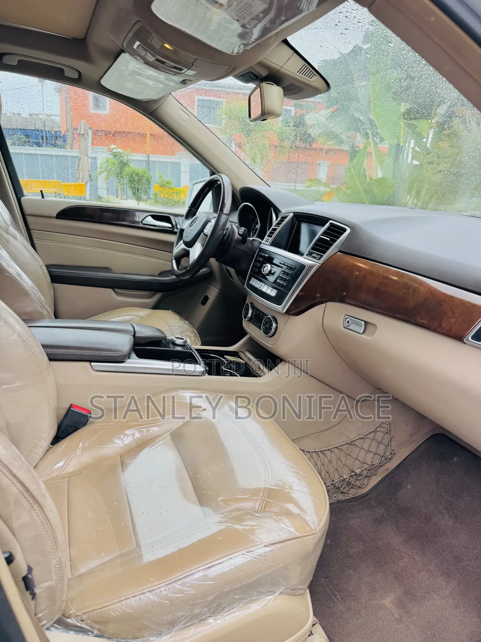Mercedes-Benz M Class ML350 4MATIC 4dr SUV AWD (3.5L 6cyl 7A) 2014