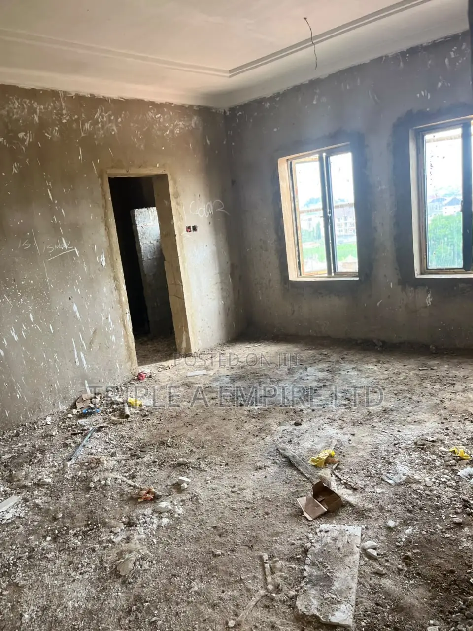 3bdrm Block of Flats in Life Camp for sale
