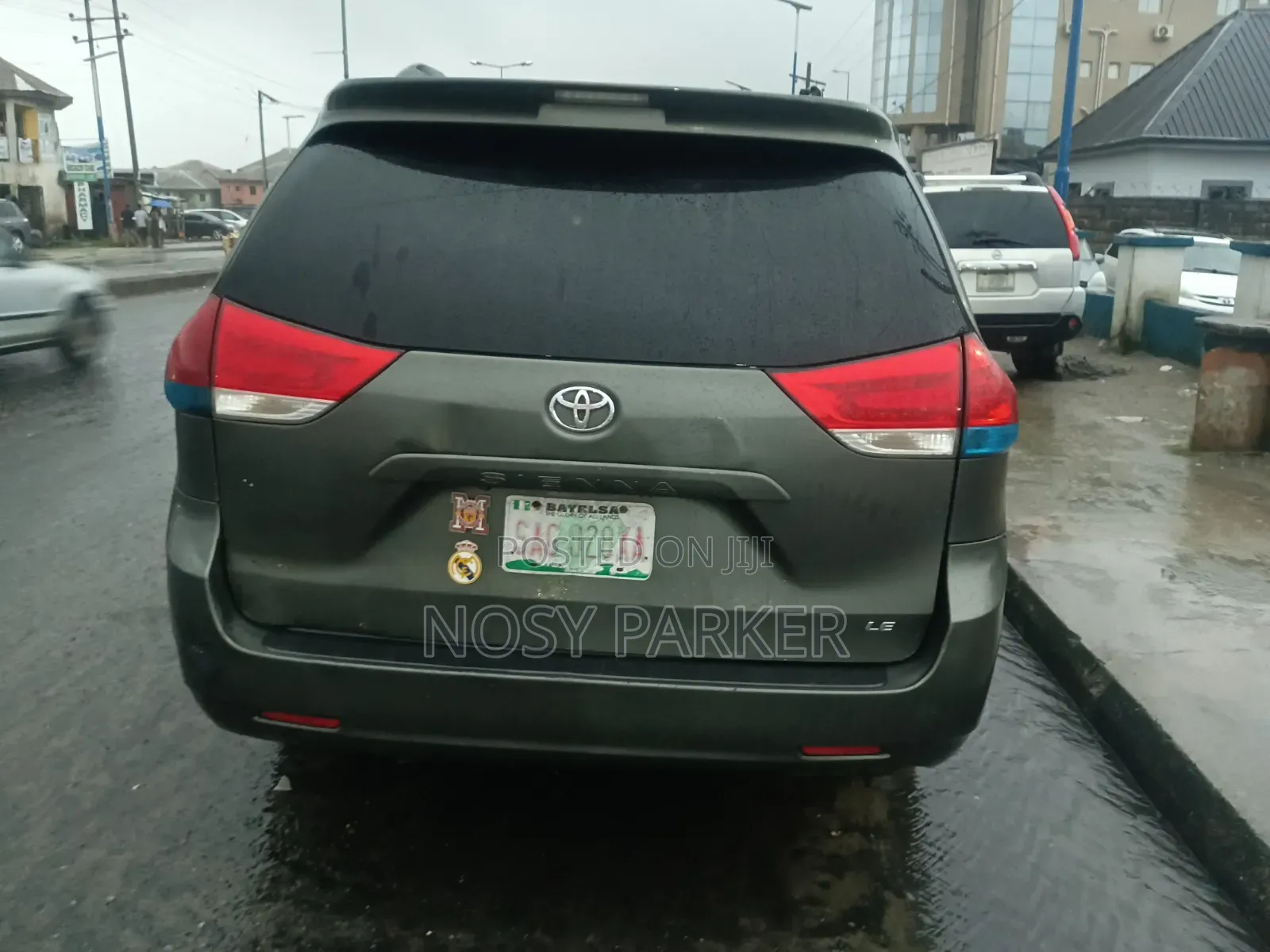 Toyota Sienna 2012 Gray