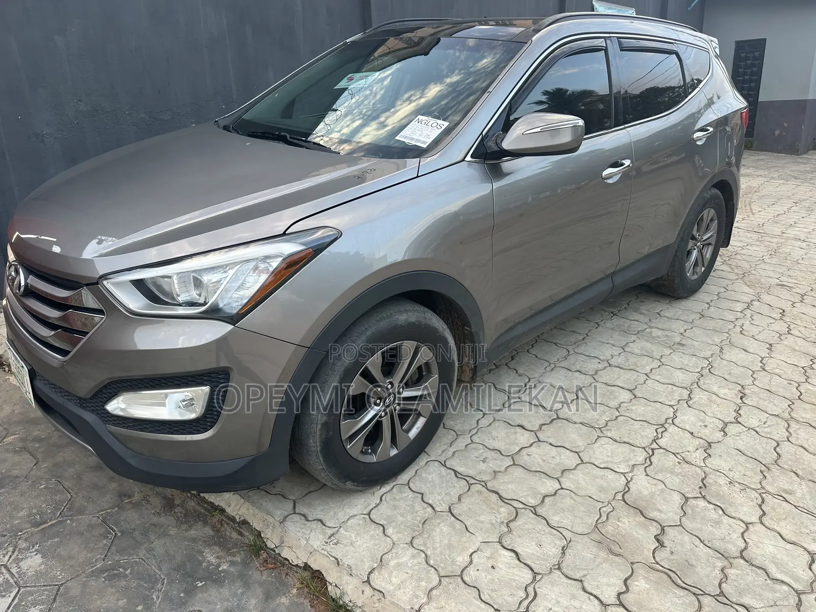 Hyundai Santa Fe Limited 4dr SUV (3.3L 6cyl 6A) 2015 Gray