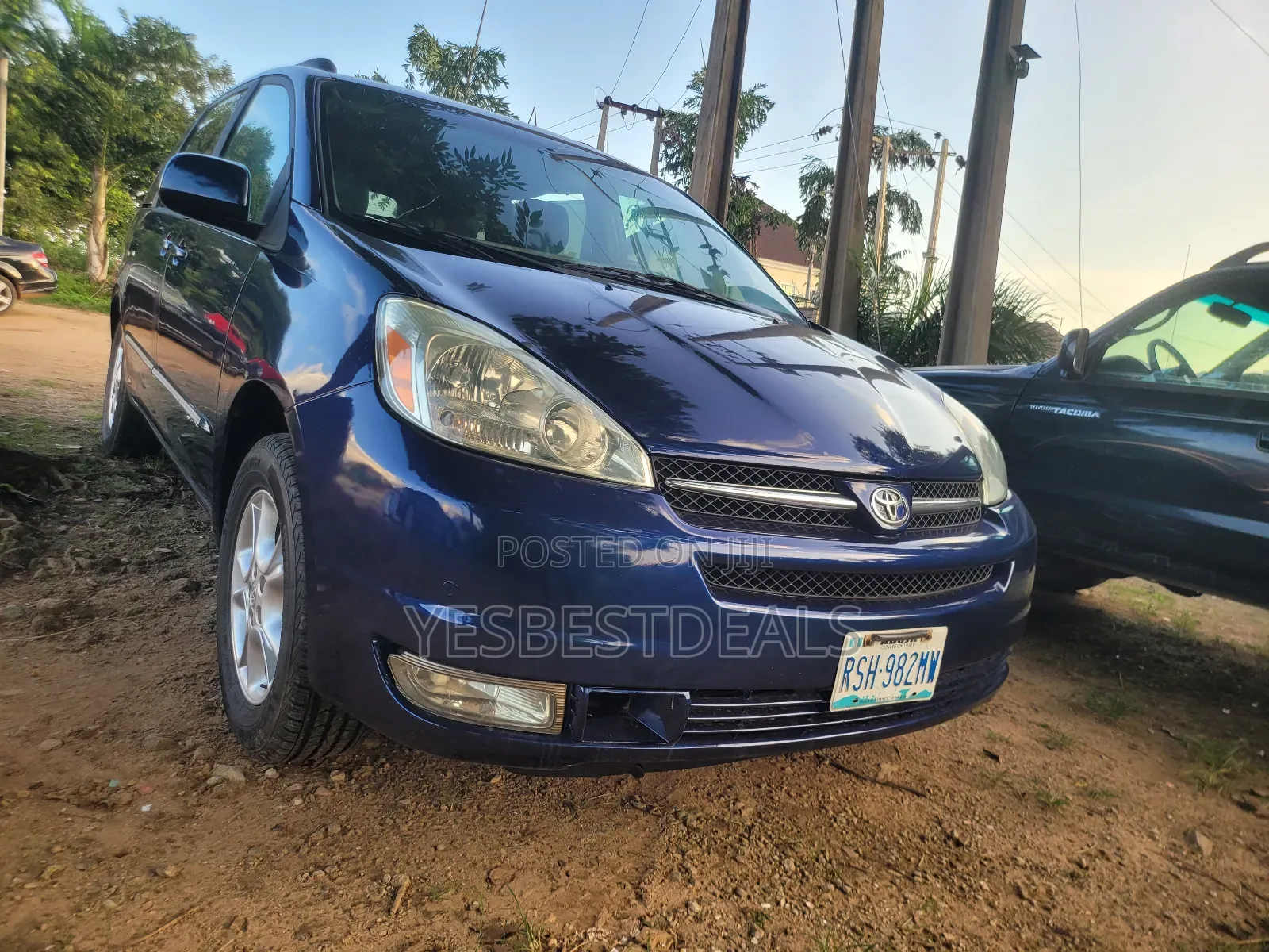 Toyota Sienna LE AWD 2005 Blue
