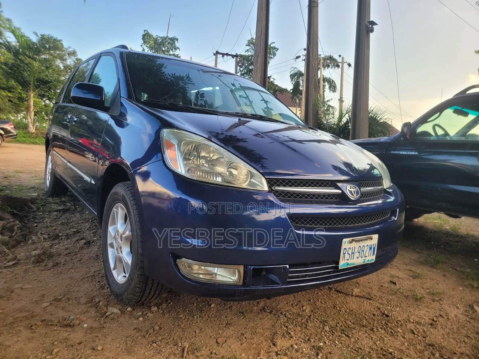 Toyota Sienna LE AWD 2005 Blue