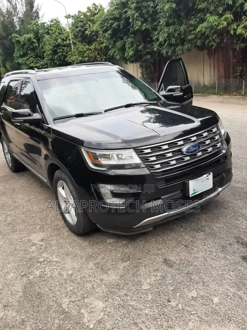 Ford Explorer Limited FWD 2018 Black