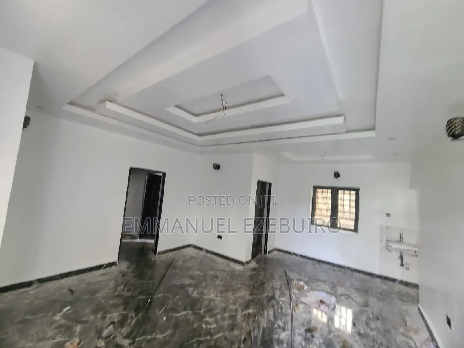 2bdrm Block of Flats in Sars Road, Port-Harcourt for rent