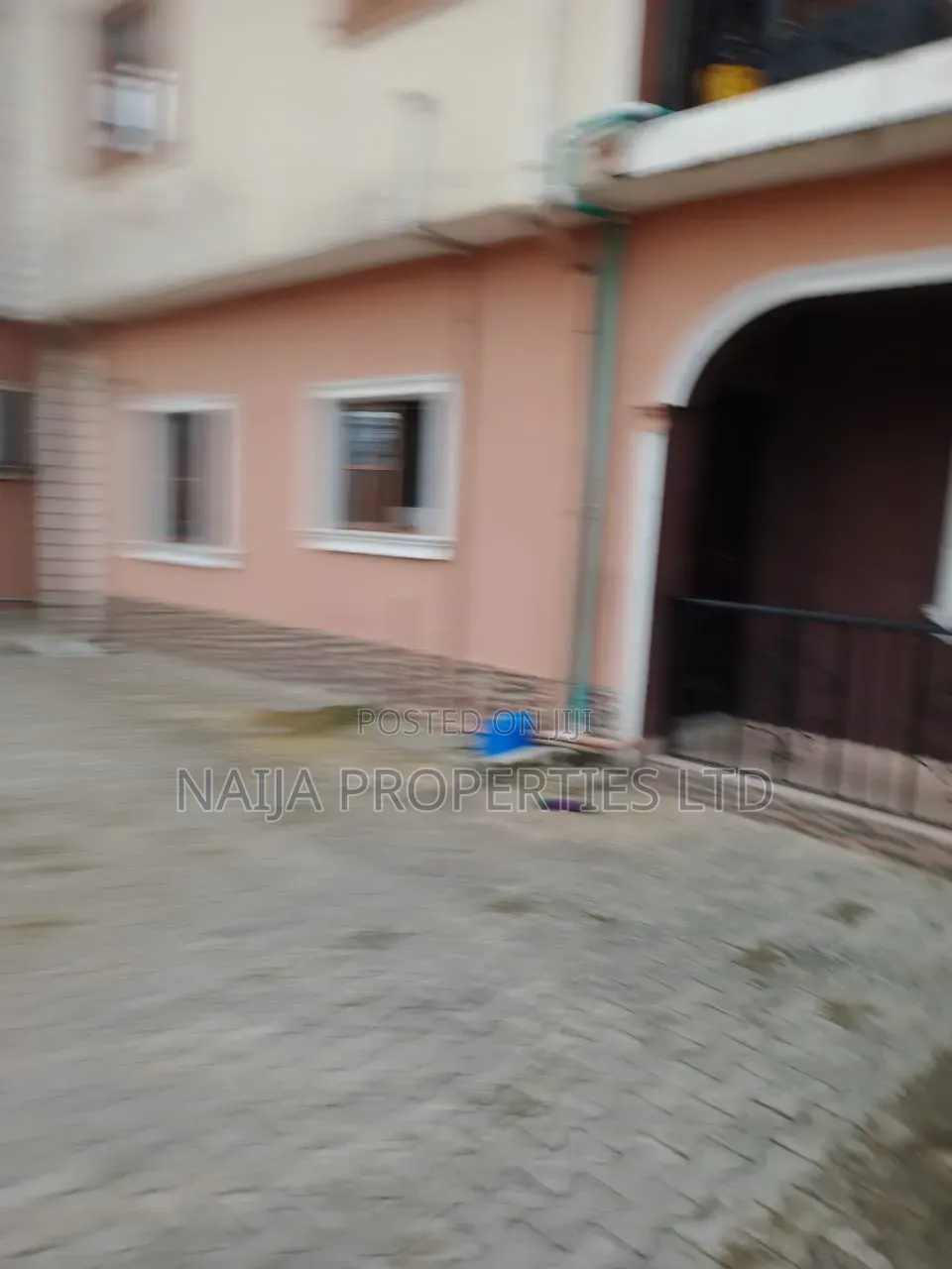 3bdrm Apartment in Majek, Sangotedo for rent