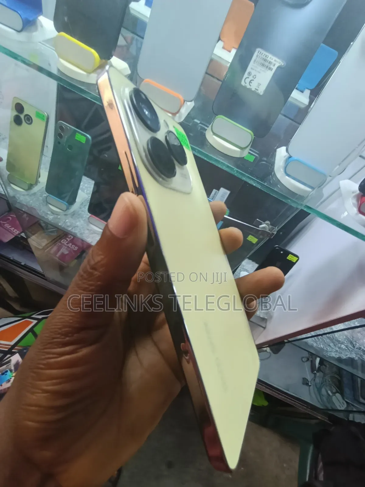 Tecno Spark 20 Pro 256 GB Gold