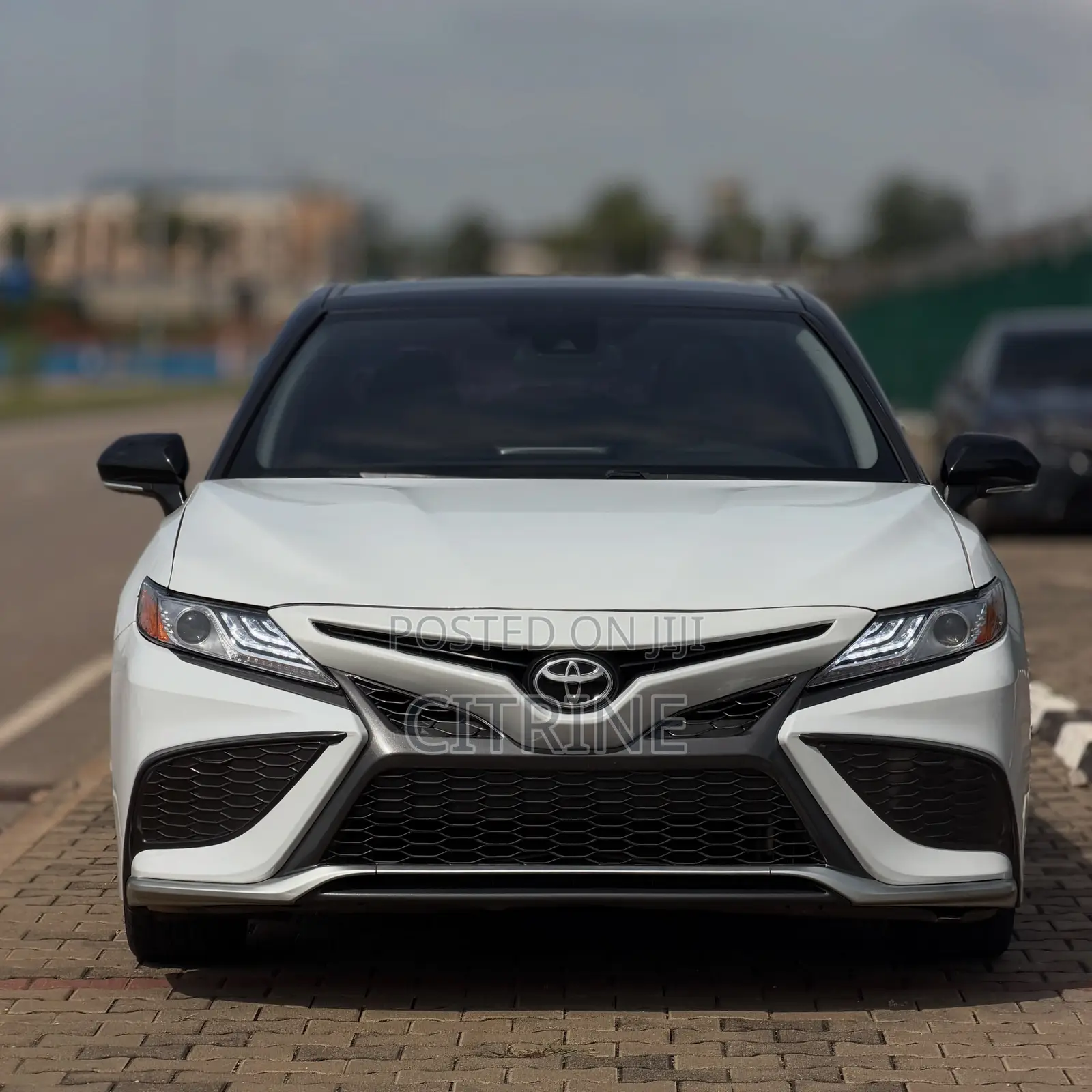 Toyota Camry 2022 White